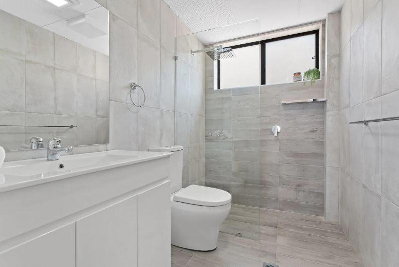 Bay Village - Shoal Bay Apartments