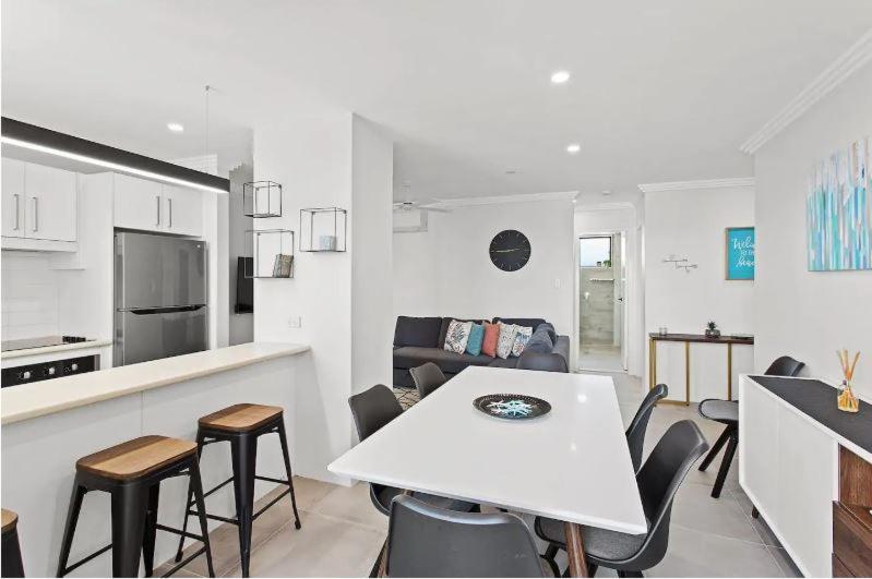 Bay Village - Shoal Bay Apartments