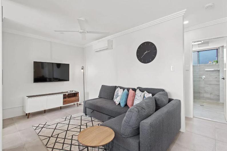 Bay Village - Shoal Bay Apartments