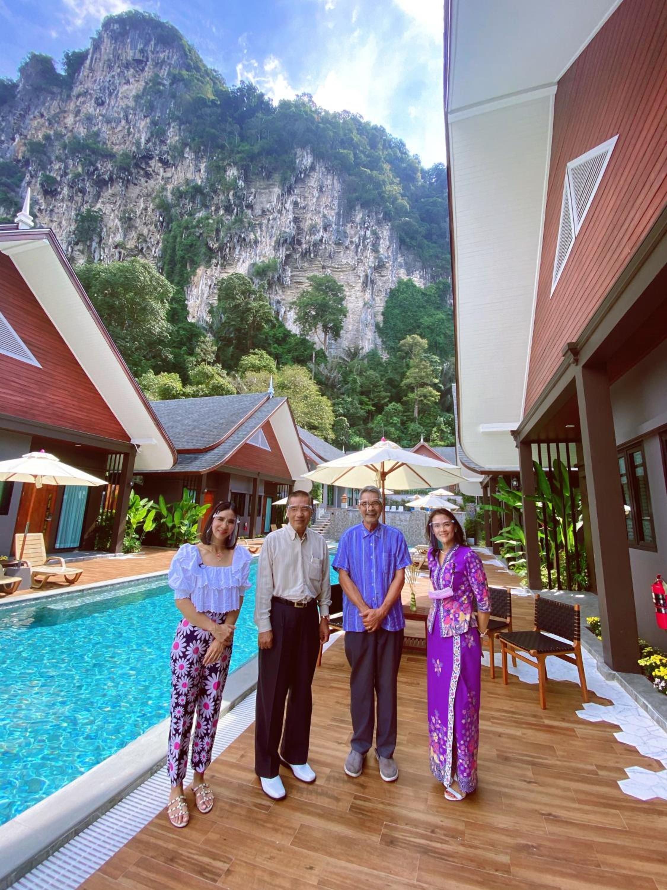 The Scene Cliff View Villas