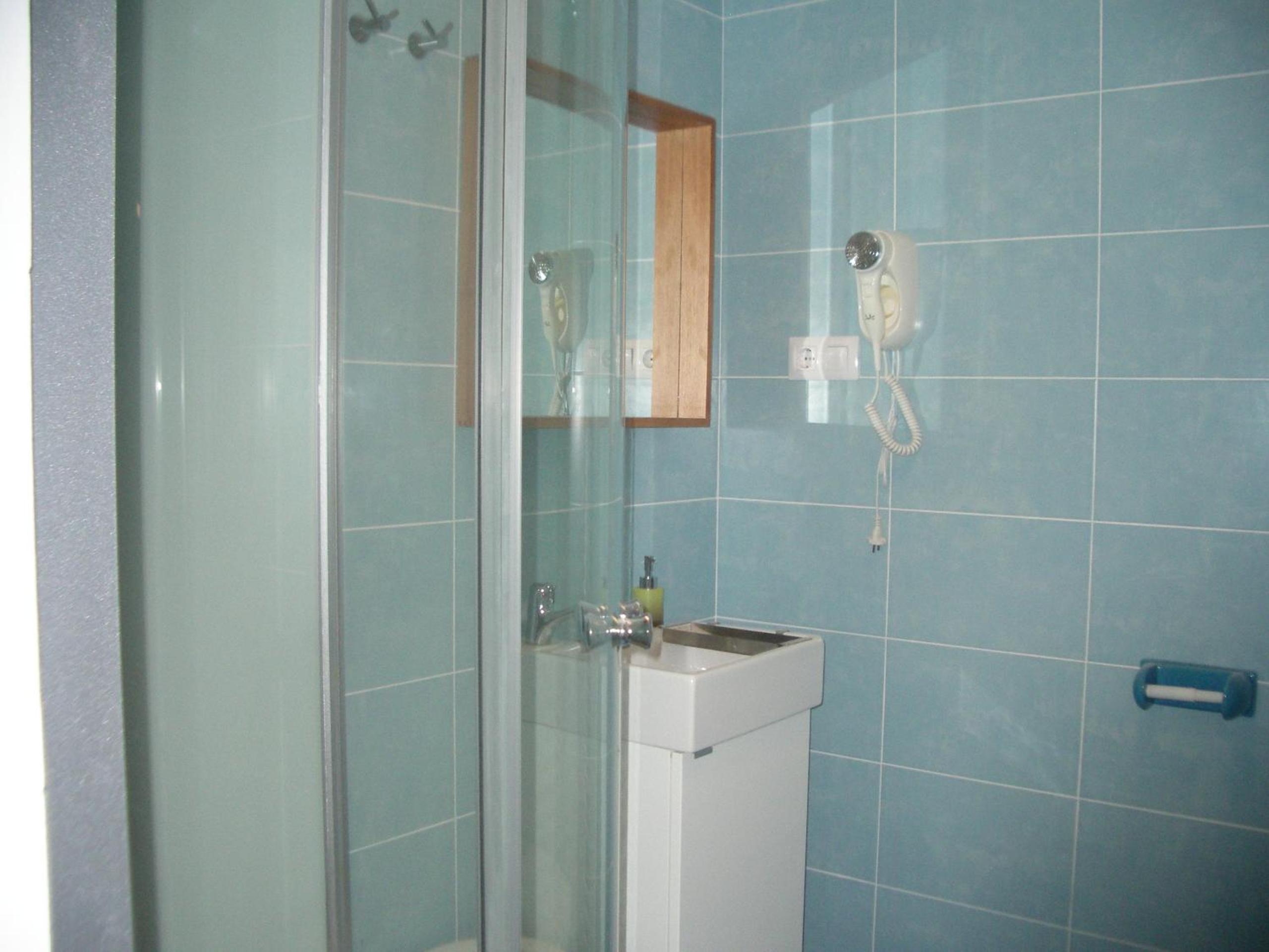 Photo 51