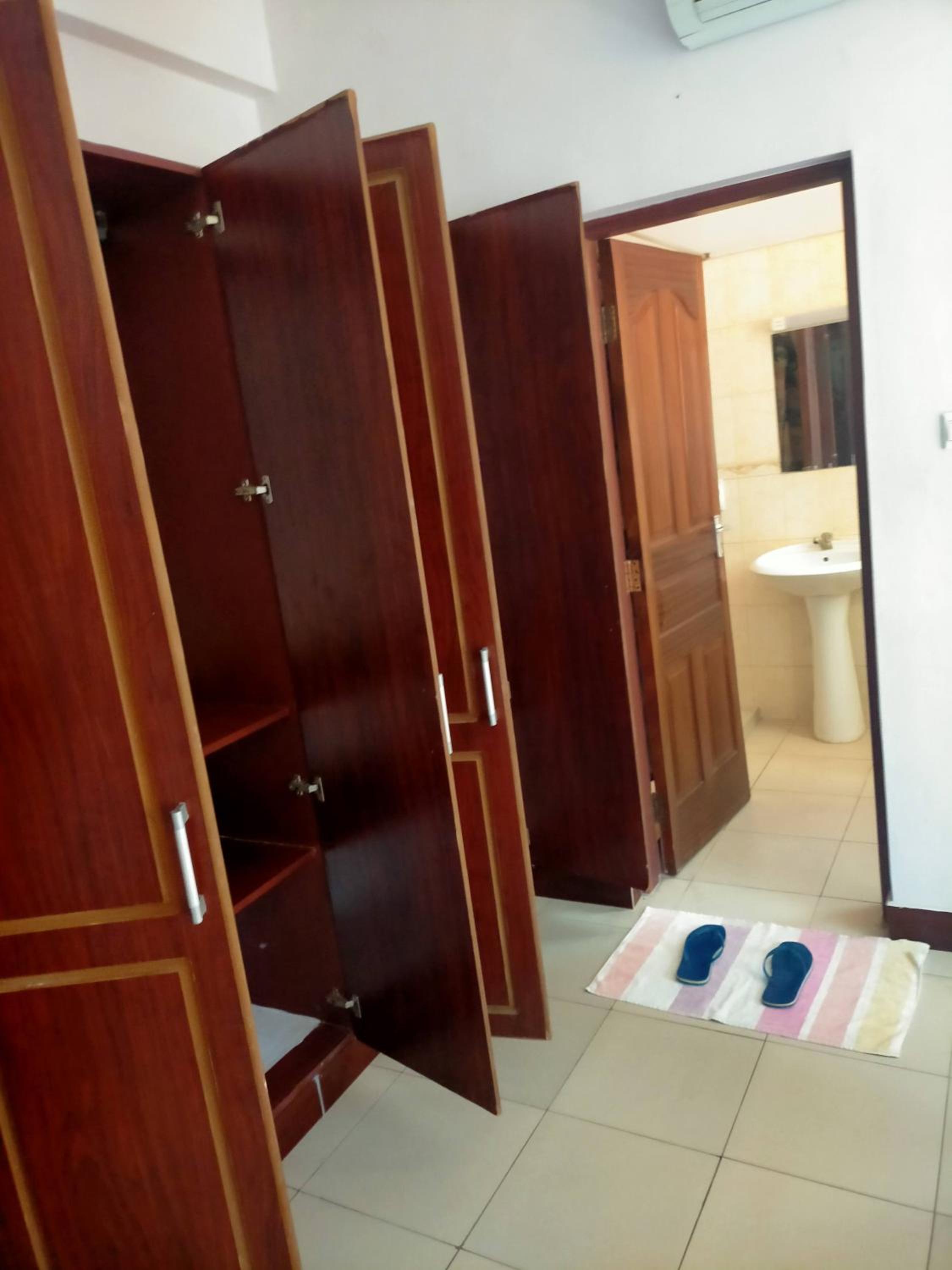 Sunset Fastcare luxury Apartments view 3