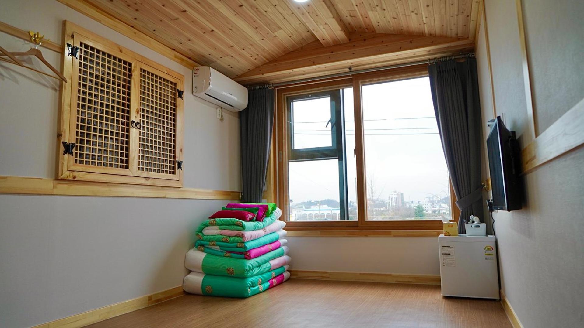 The Jeongga view 4
