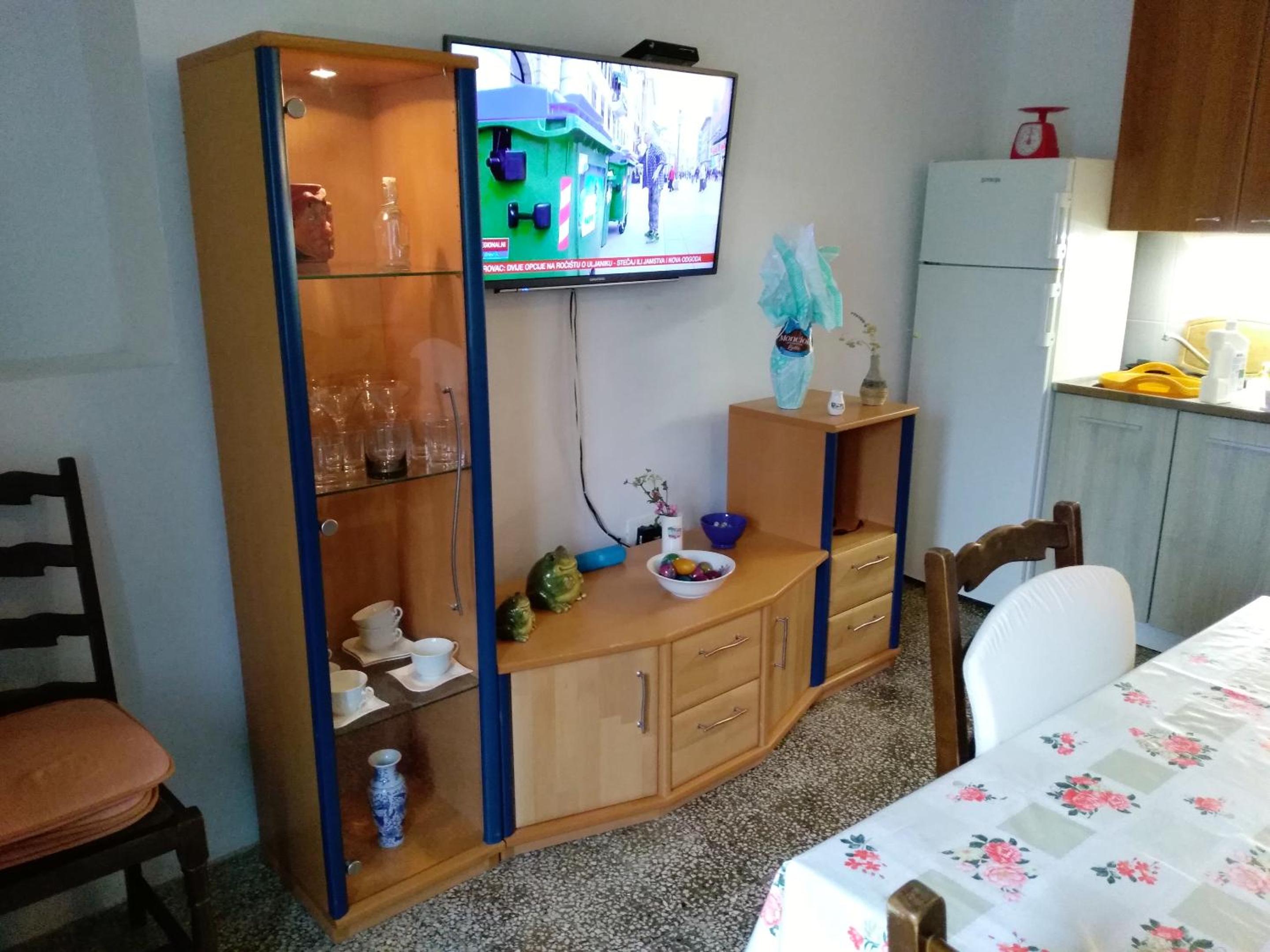 Charming House in Sveti Jakov, Mountain View