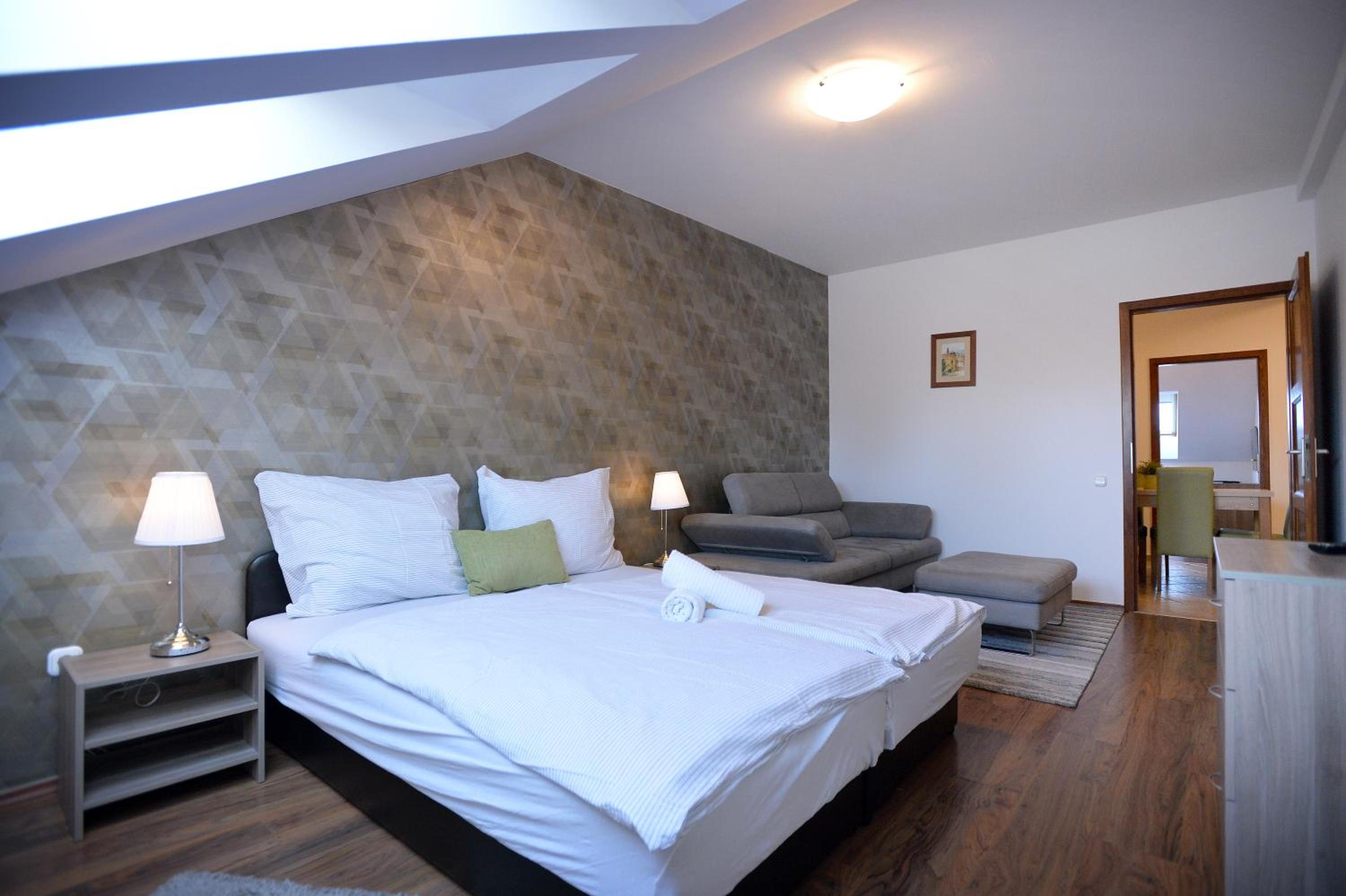 Corner Apartman Eger view 3
