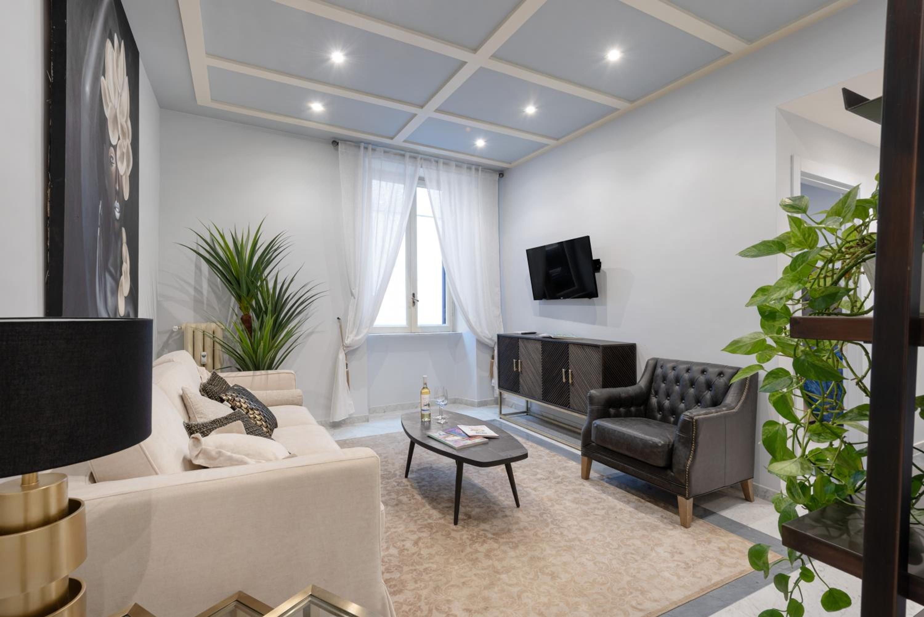 Divo Apartments - Spanish Steps
