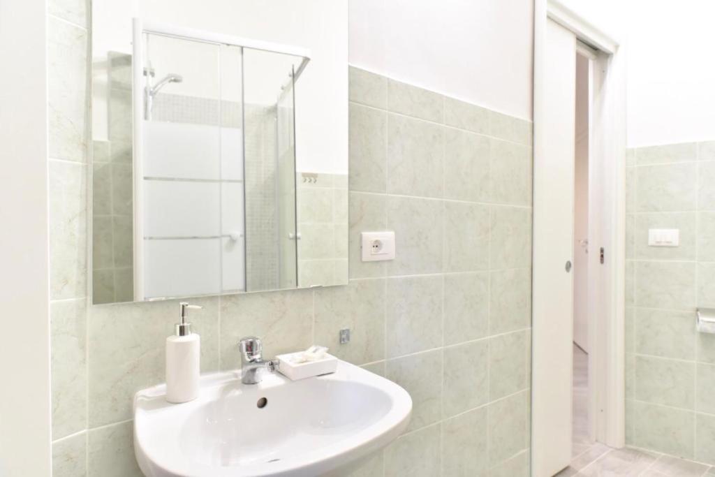 GuestHouse o Affittacamere Magenta Baylon Suite