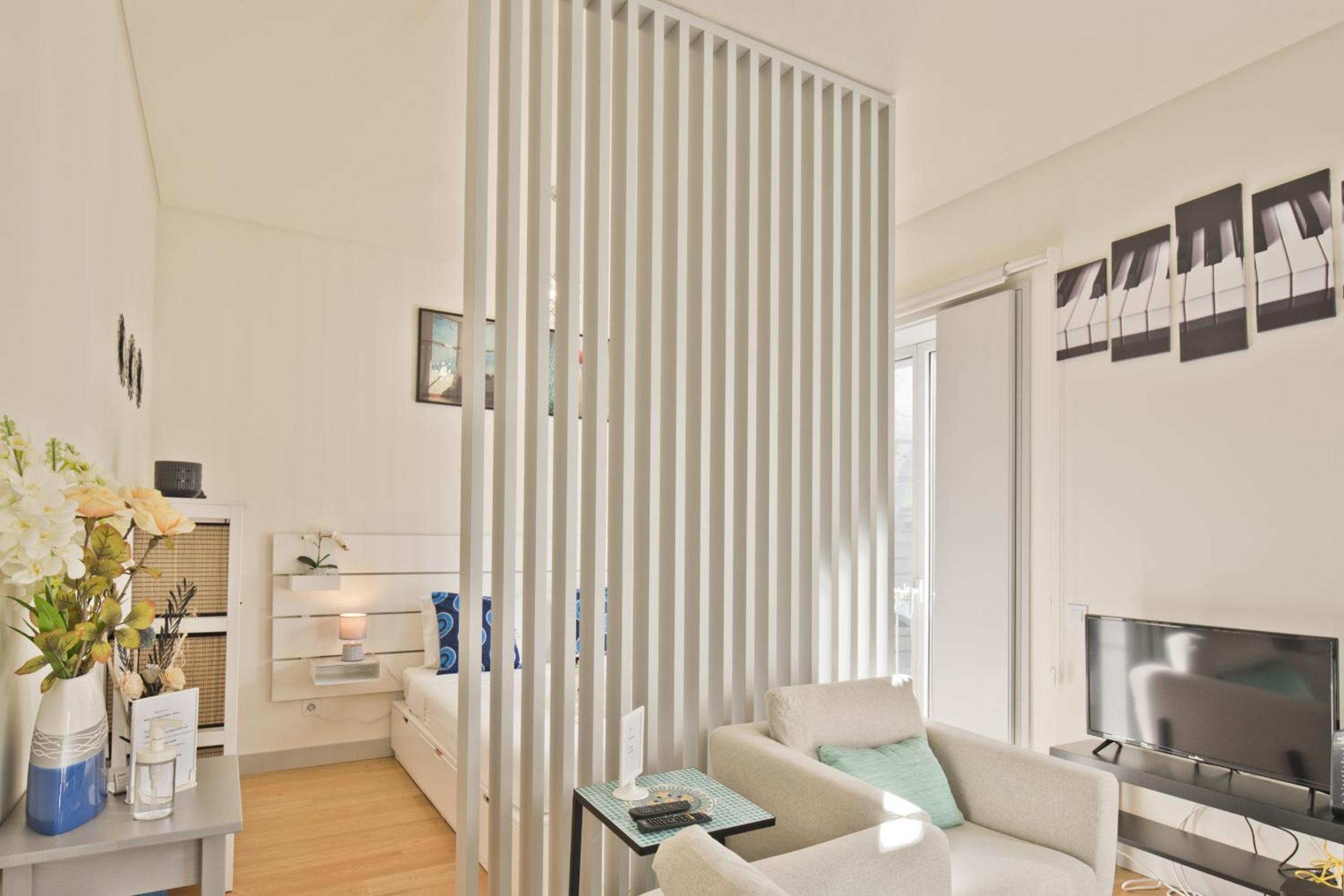 BmyGuest Graca Heart Of Typical Lisbon view 4