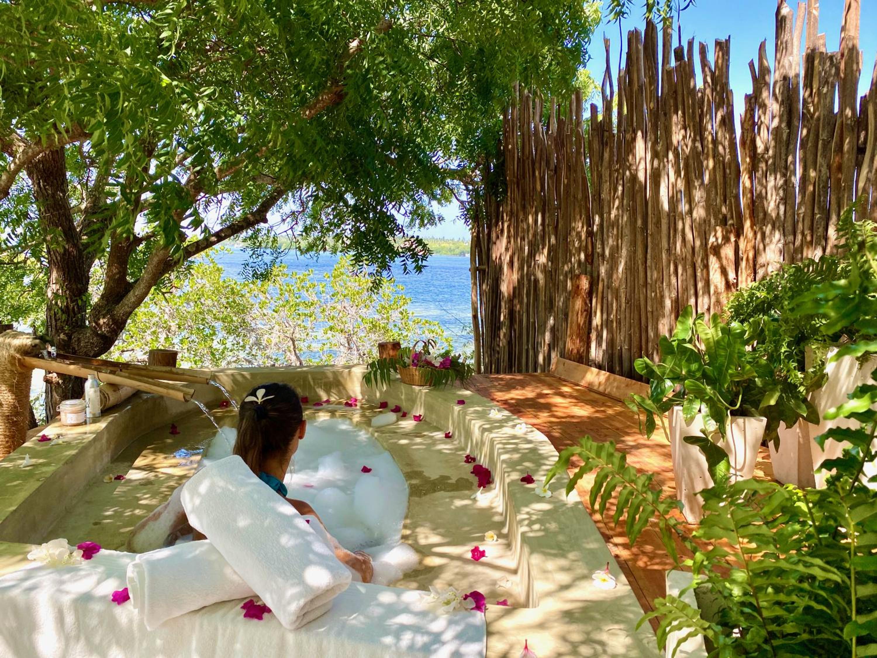Rock and Sea Resort