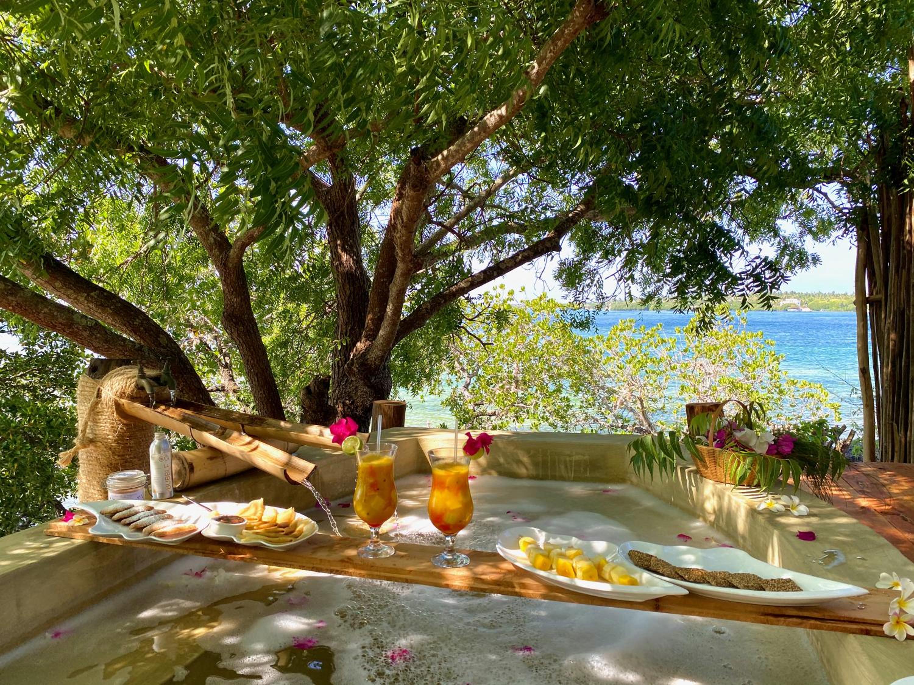 Rock and Sea Resort