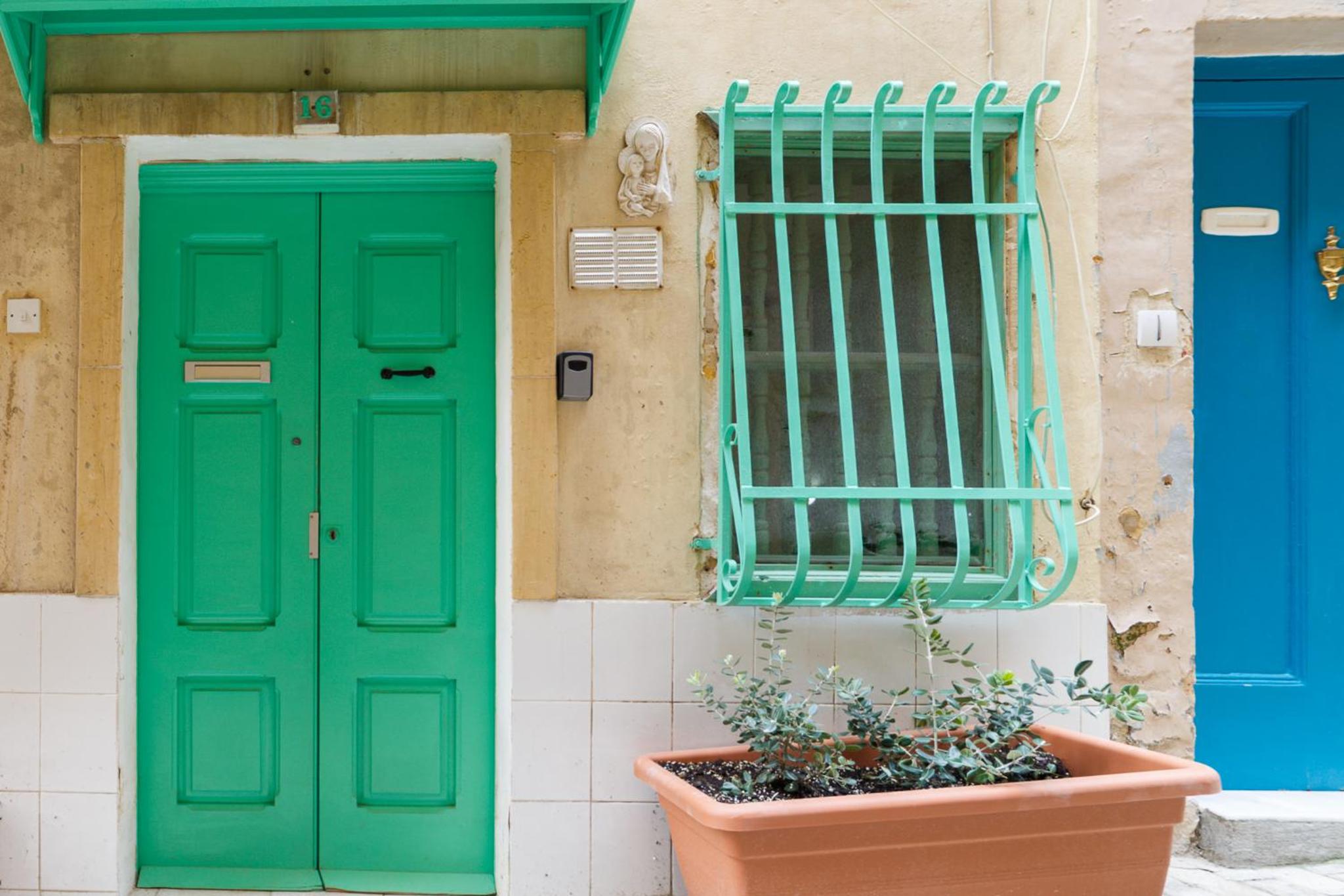 Sant'Elmo House Valletta view 2
