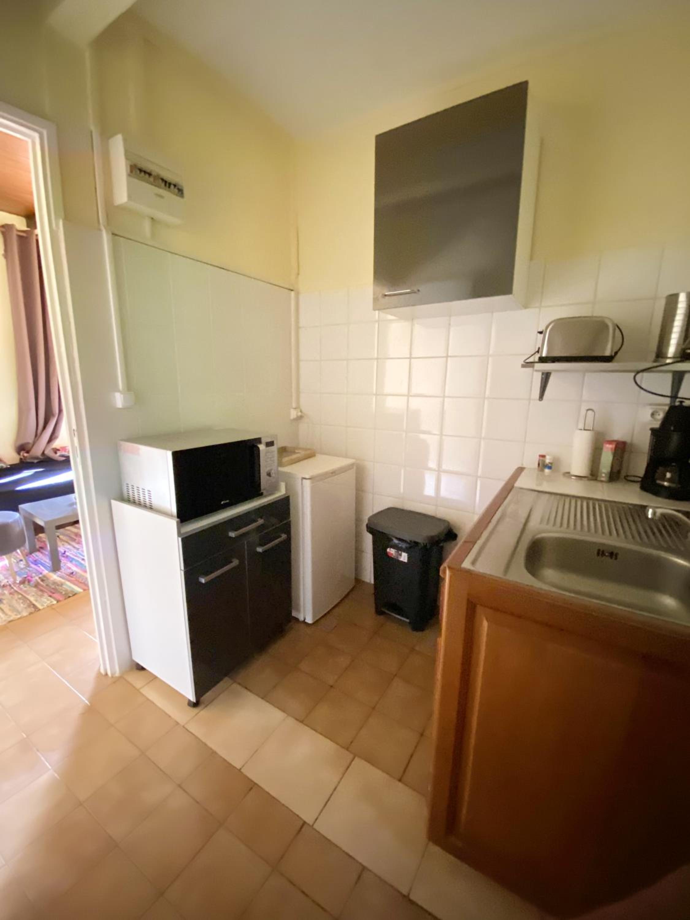 Appartement lumineux à Pointe-Noire 36 m² avec piscine partagée view 4