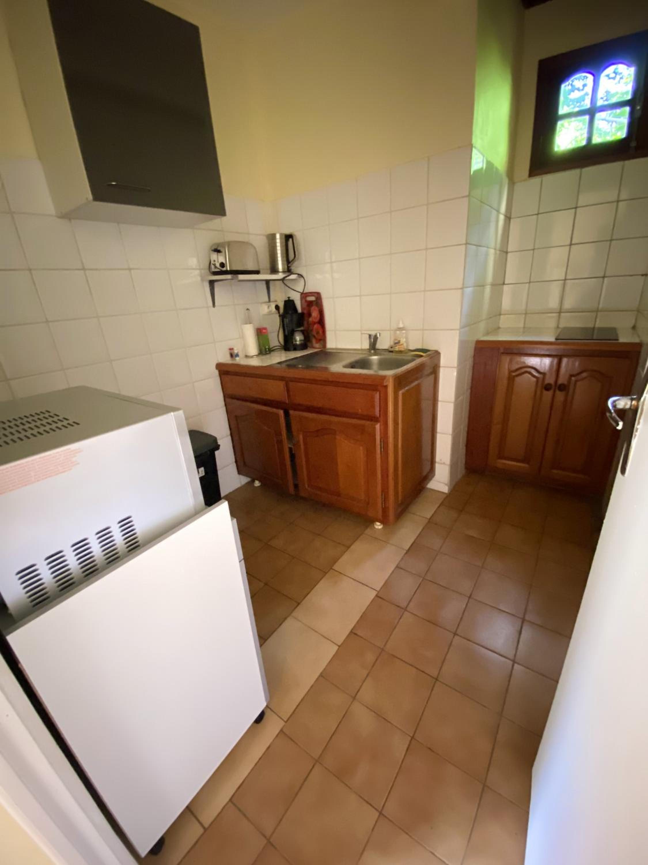 Appartement lumineux à Pointe-Noire 36 m² avec piscine partagée view 3