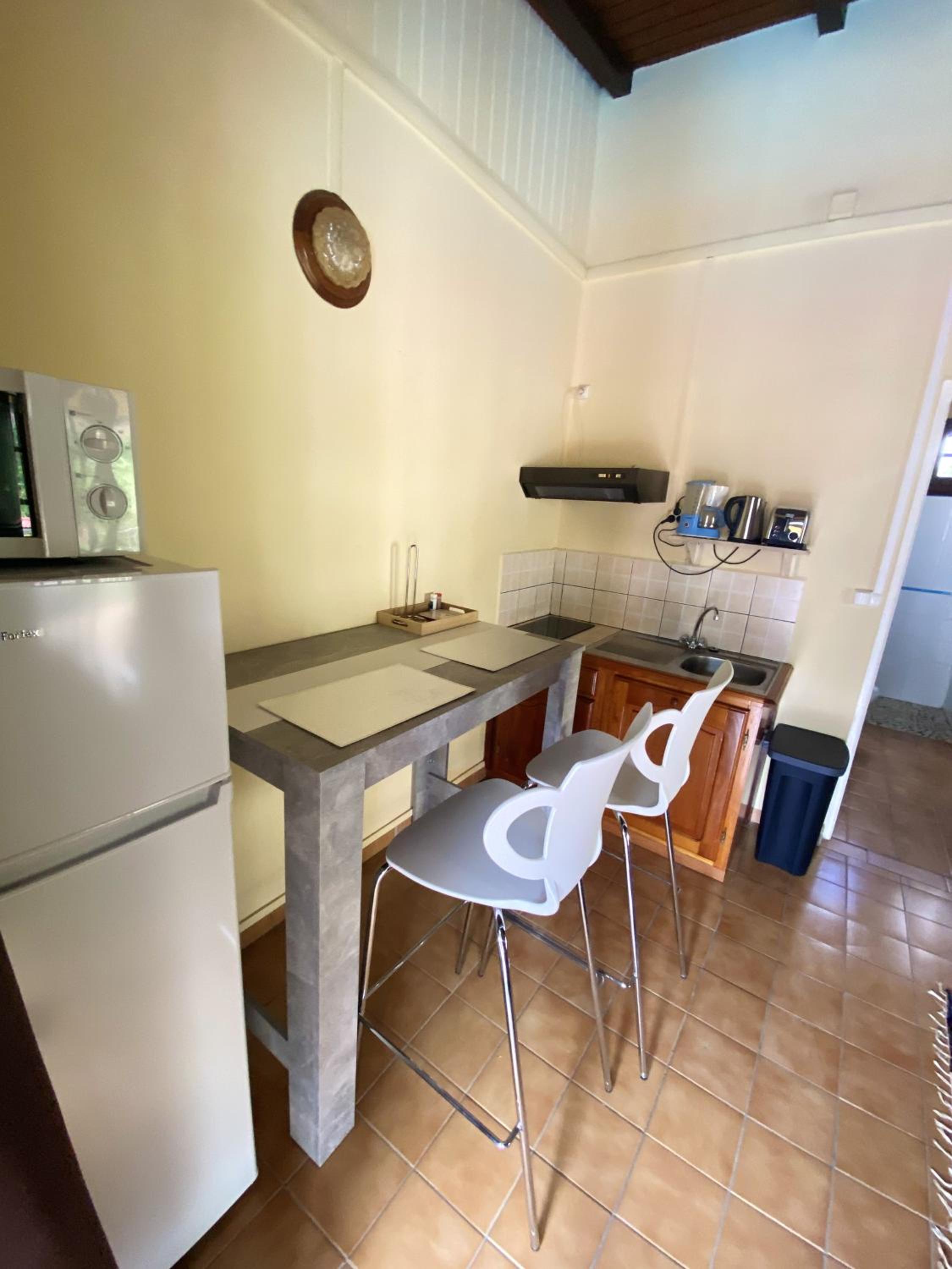 Appartement moderne à Pointe-Noire - 36 m² - Piscine & Jacuzzi view 4