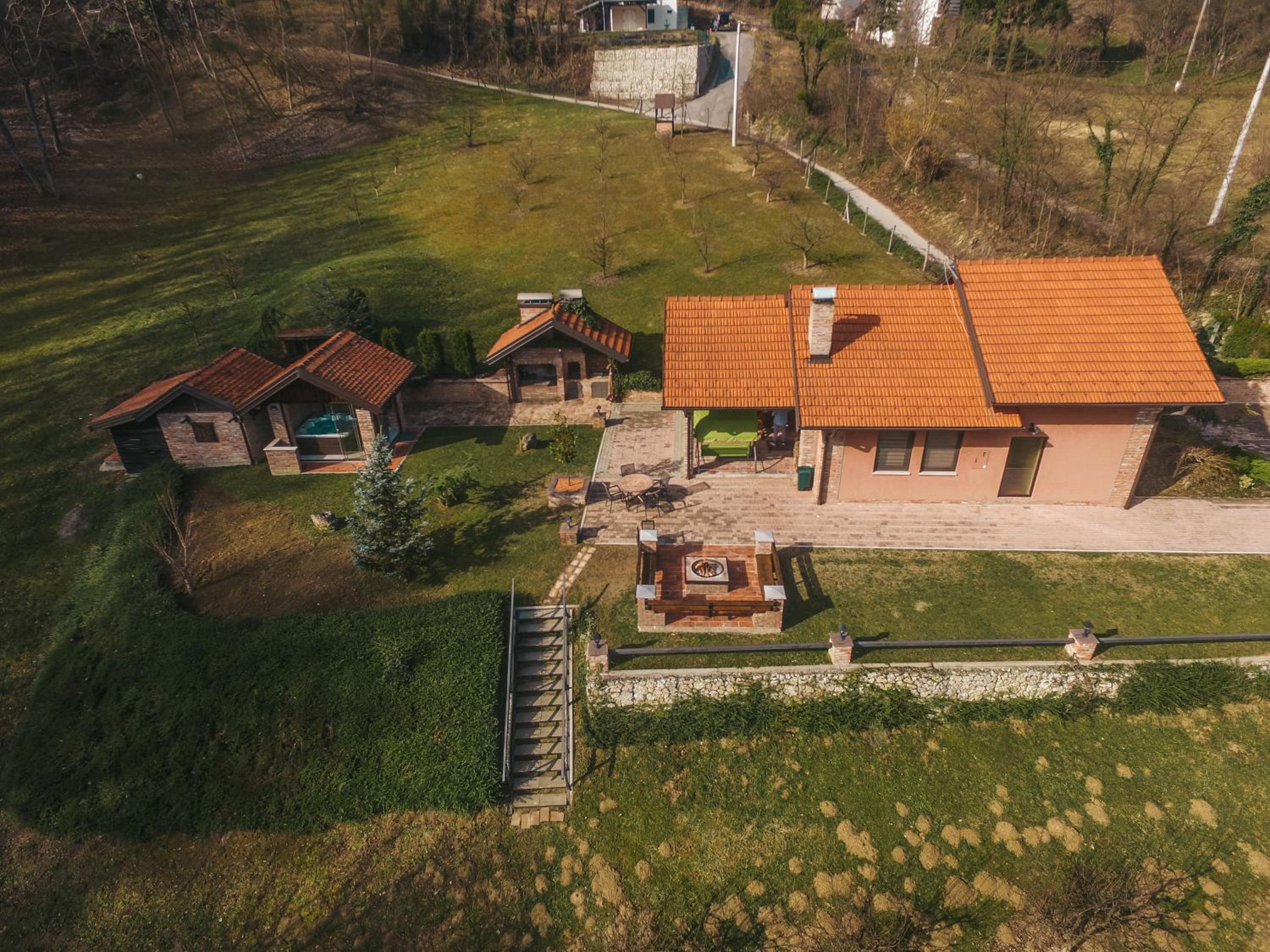 Vila Cherry view 4