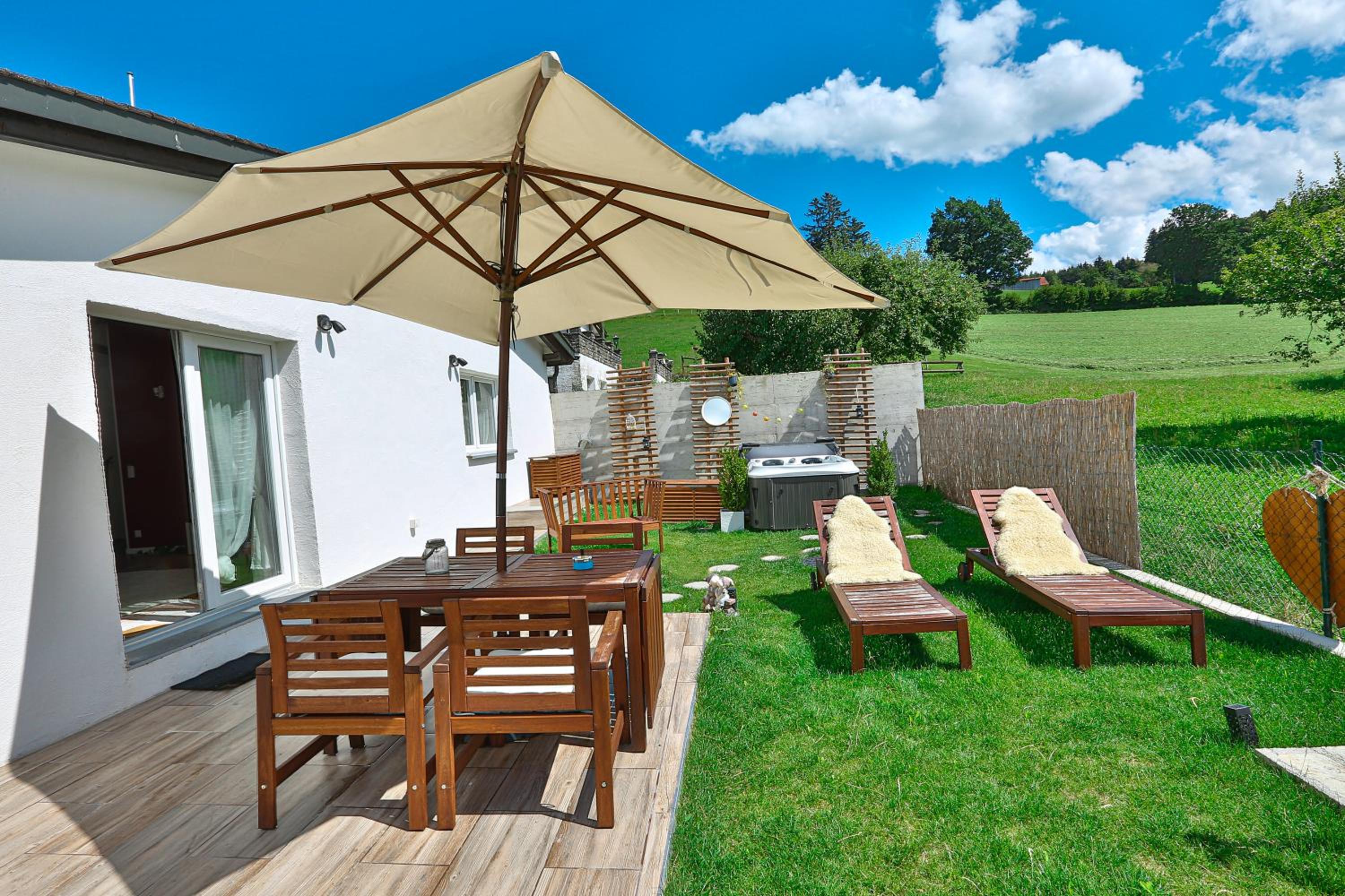 Love room romantique avec jardin et Jacuzzi
