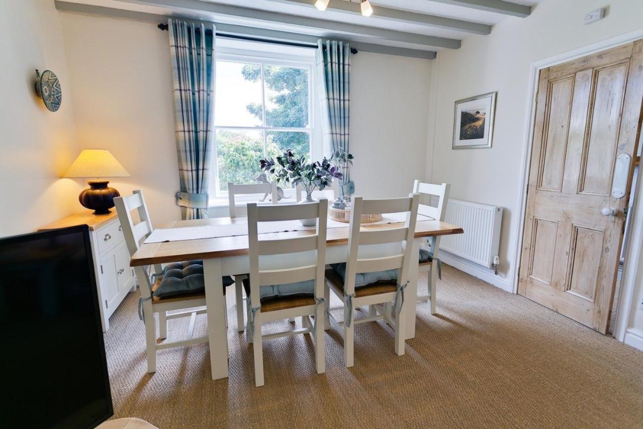 Bryn Mel Honey Hill Cottage view 5