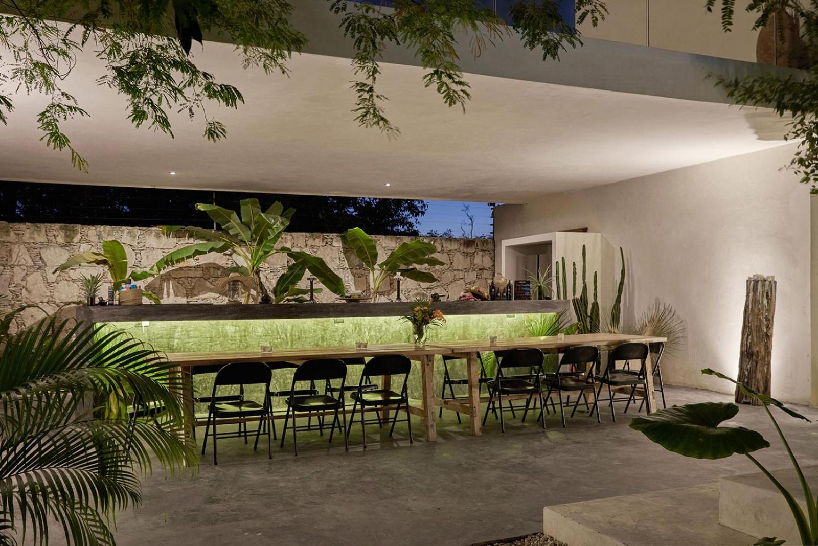 dining