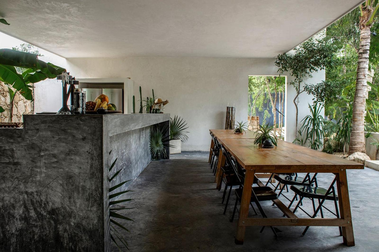dining