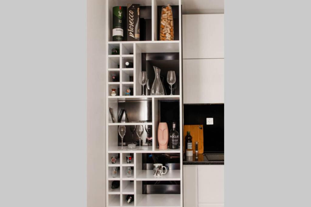 Super luxurious & spacious designer apartment.
