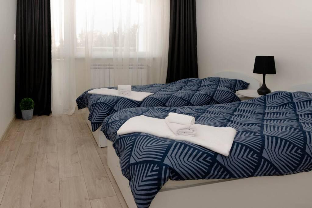 Super luxurious & spacious designer apartment.