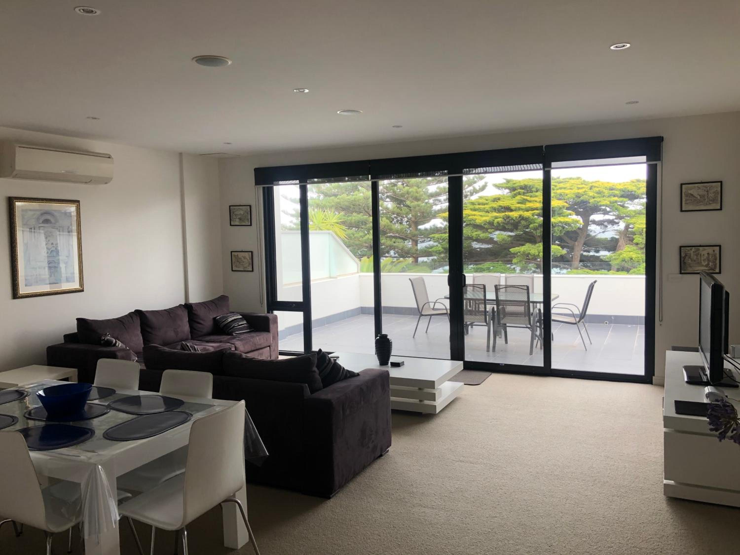C-Scape Penthouse - Cowes beach front