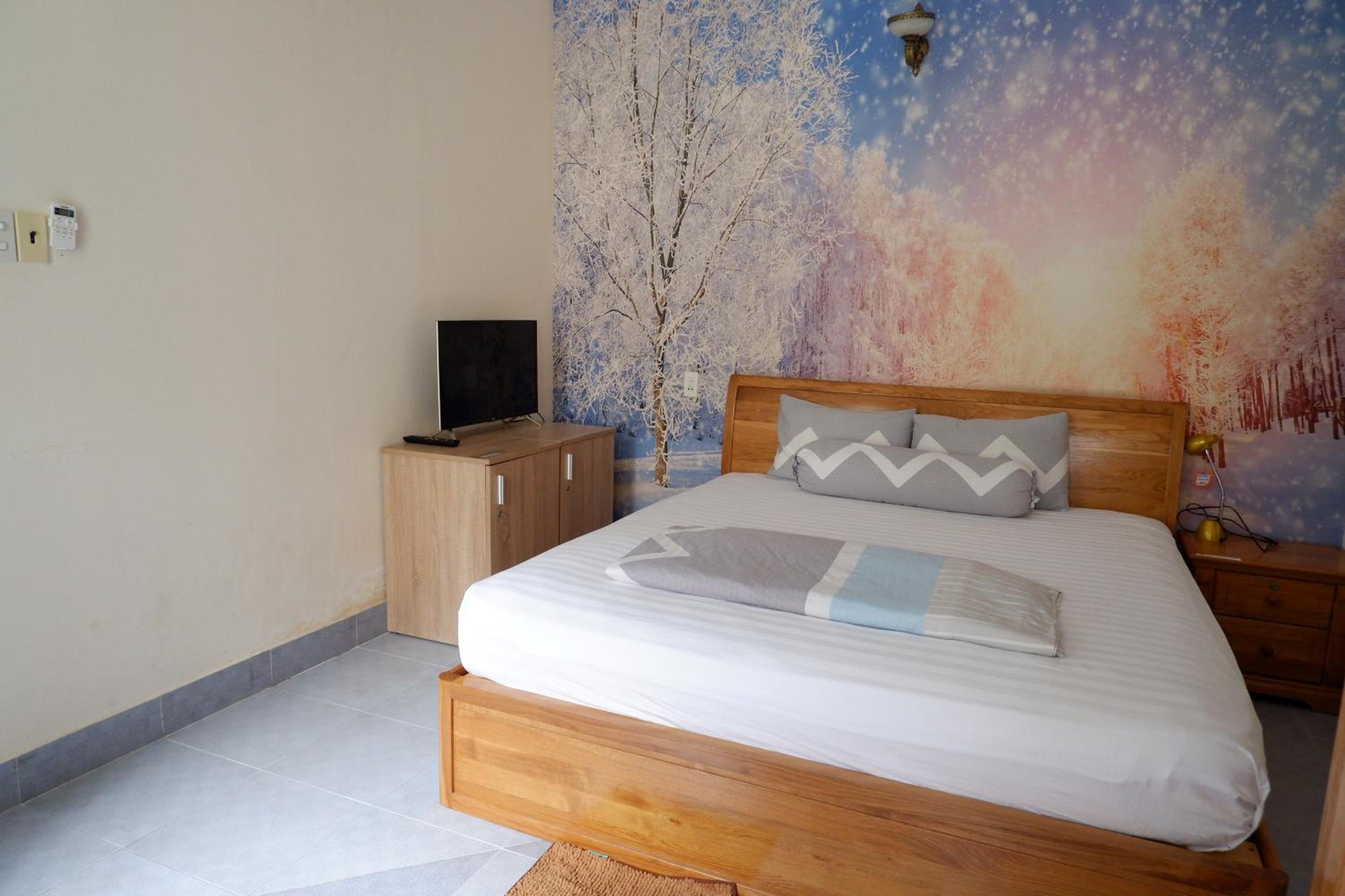 Winter Spring Homestay