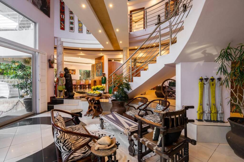 Fairwood Villa Umhlanga, Ocean Views & Rooftop Pool