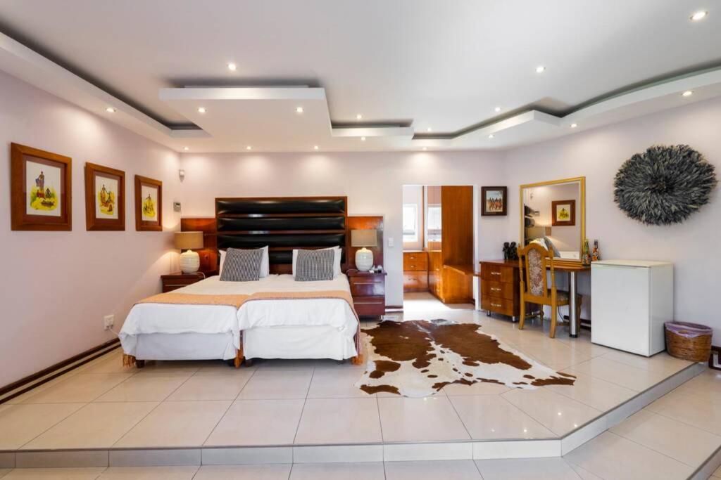 Fairwood Villa Umhlanga, Ocean Views & Rooftop Pool