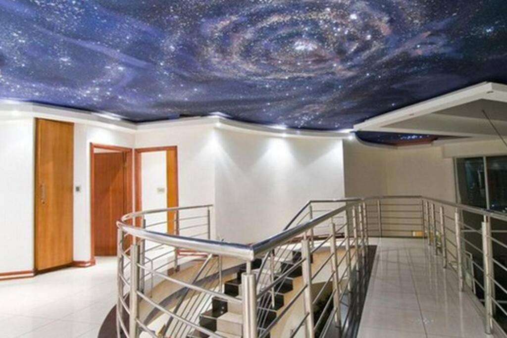 Fairwood Villa Umhlanga, Ocean Views & Rooftop Pool