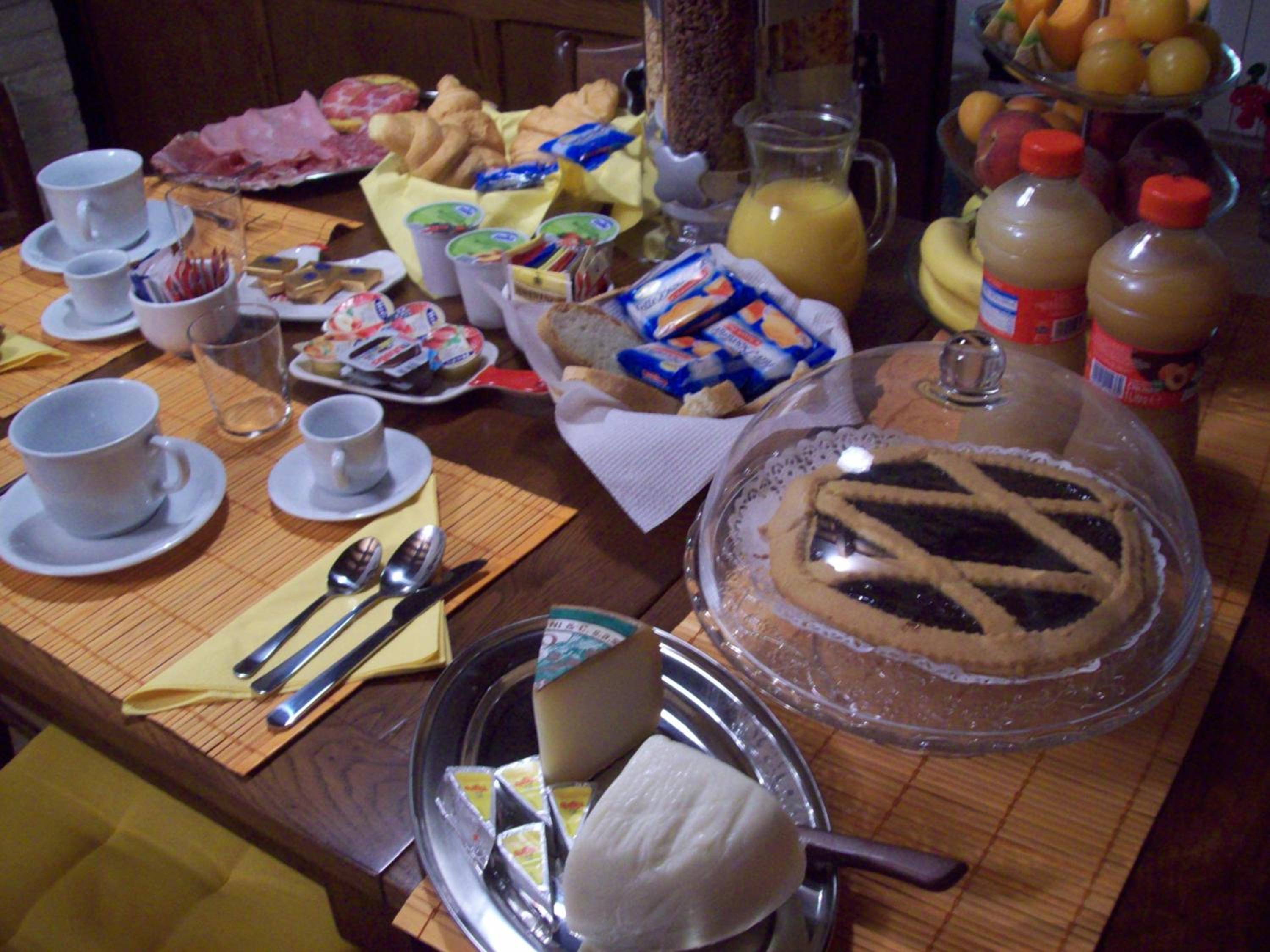 Photo 12