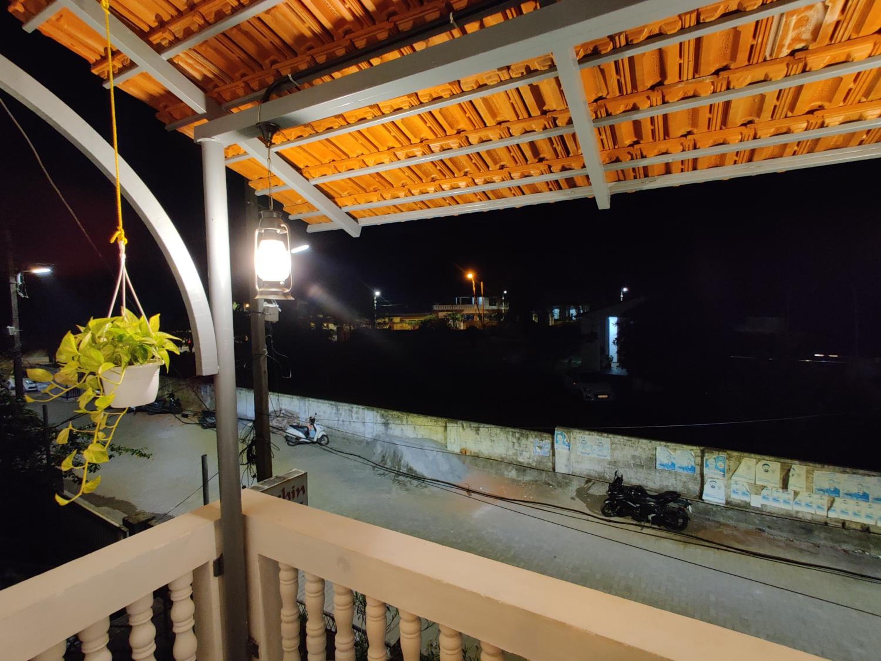 Calvin's Inn view 5