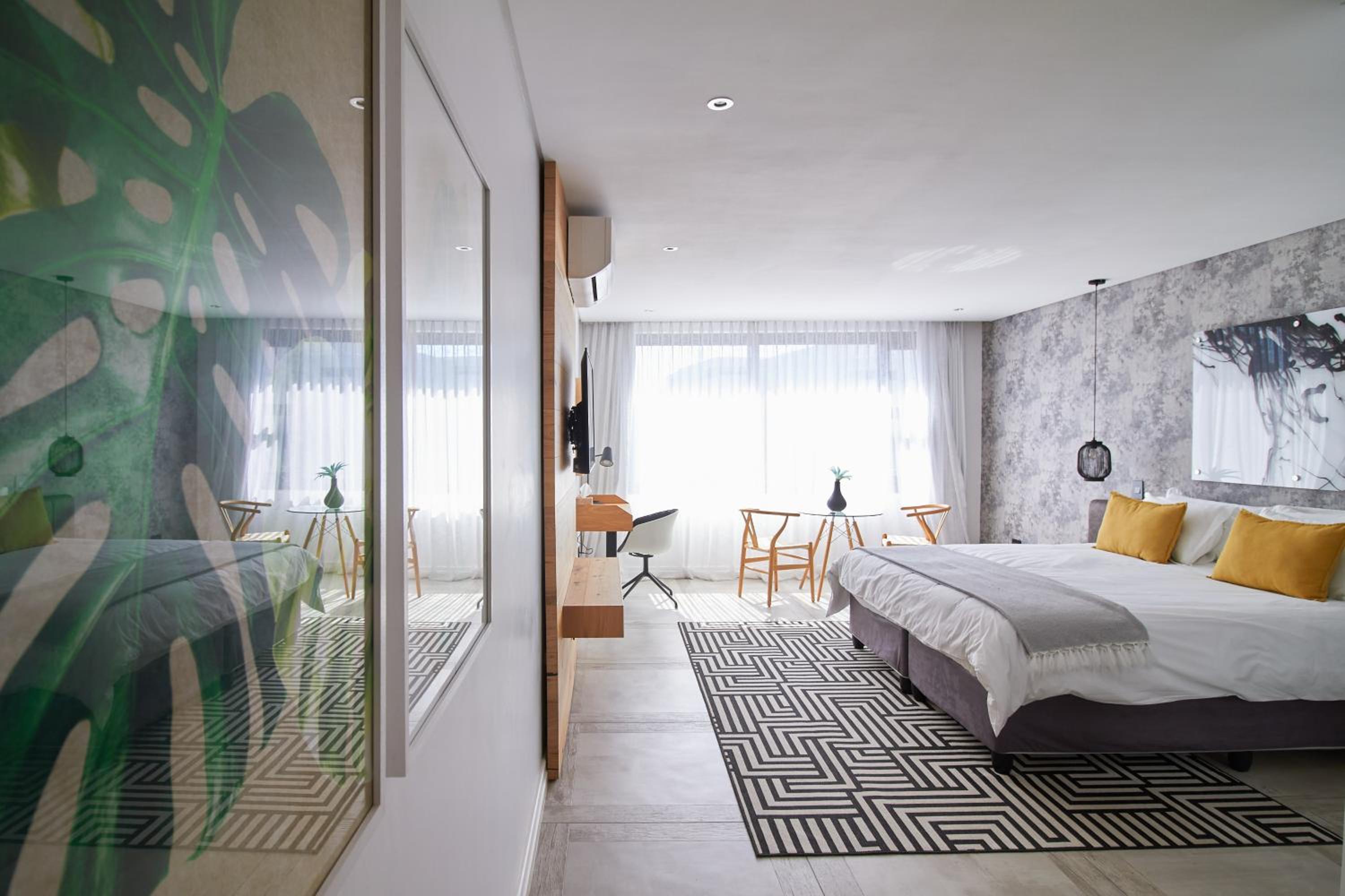 Central Beach Villas