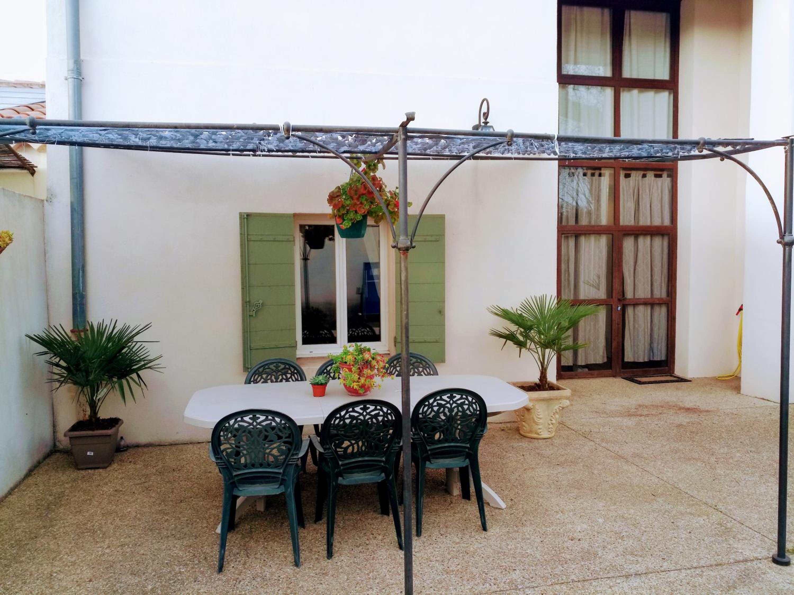 Photo 16
