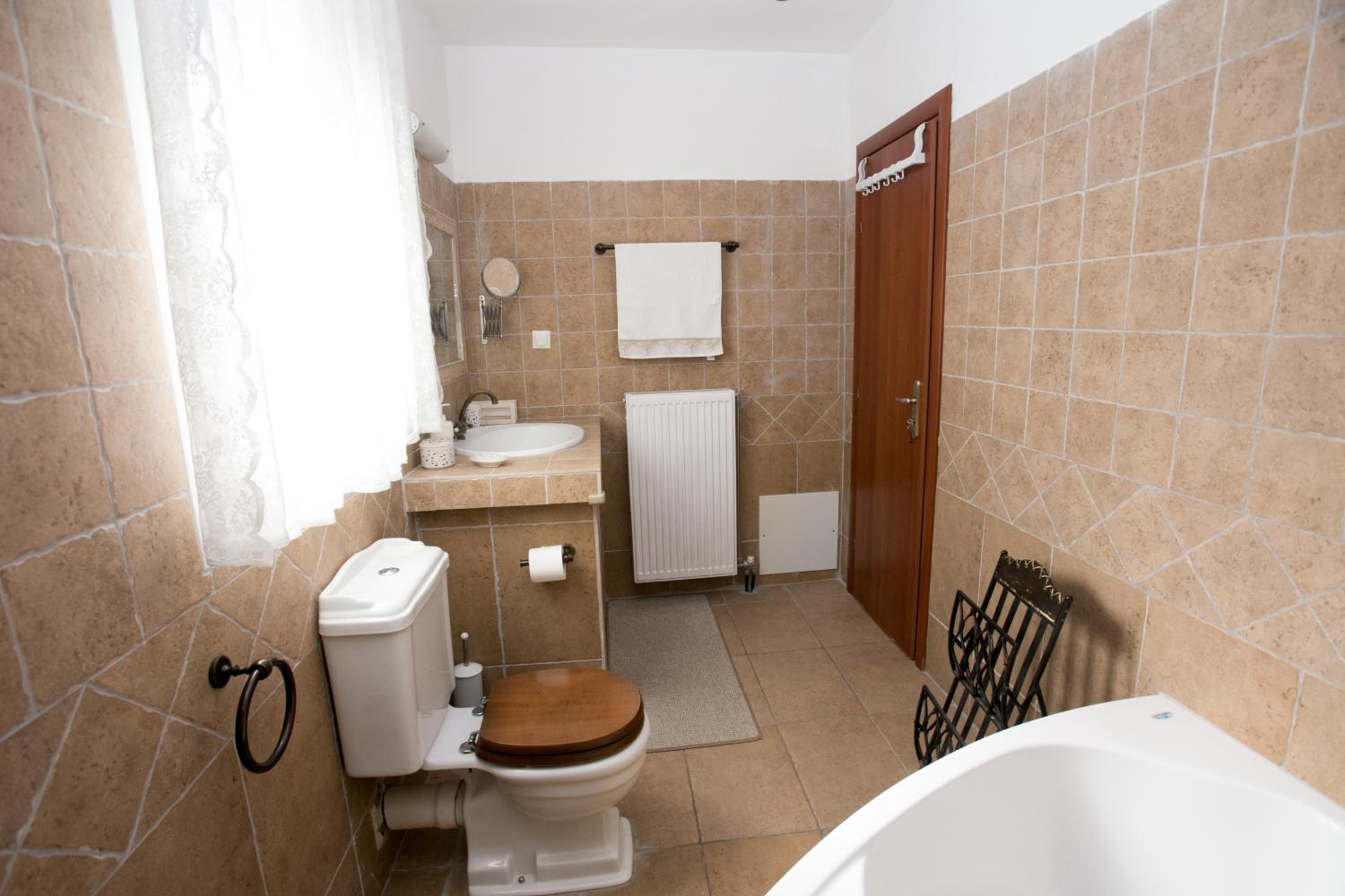 Photo 46