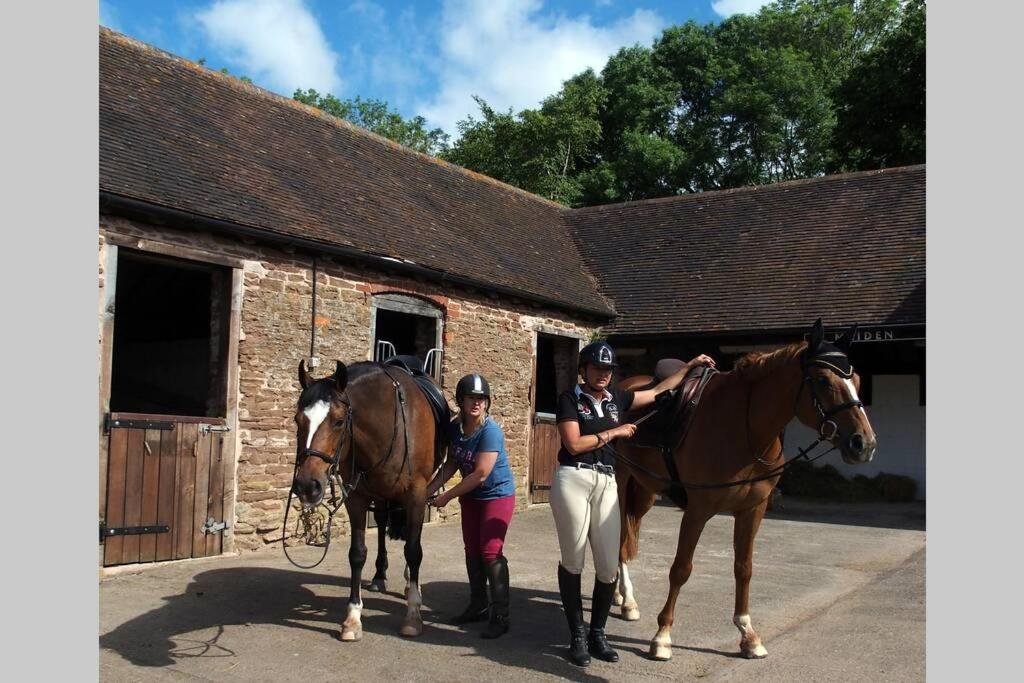 Upper Heath Farm - Stable Cottage Ludlow view 2