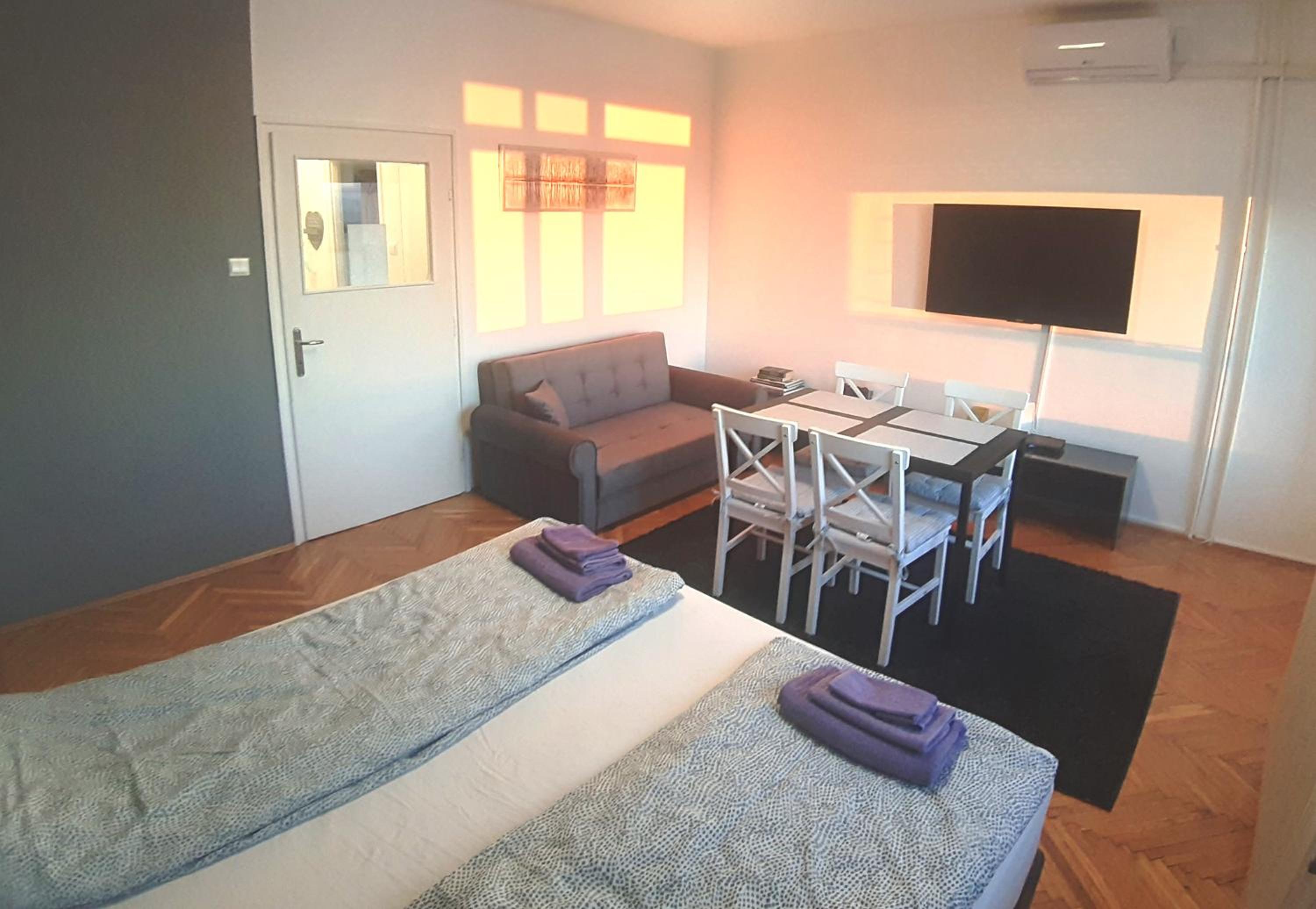 Bálint Apartman - In the heart of Miskolc view 2