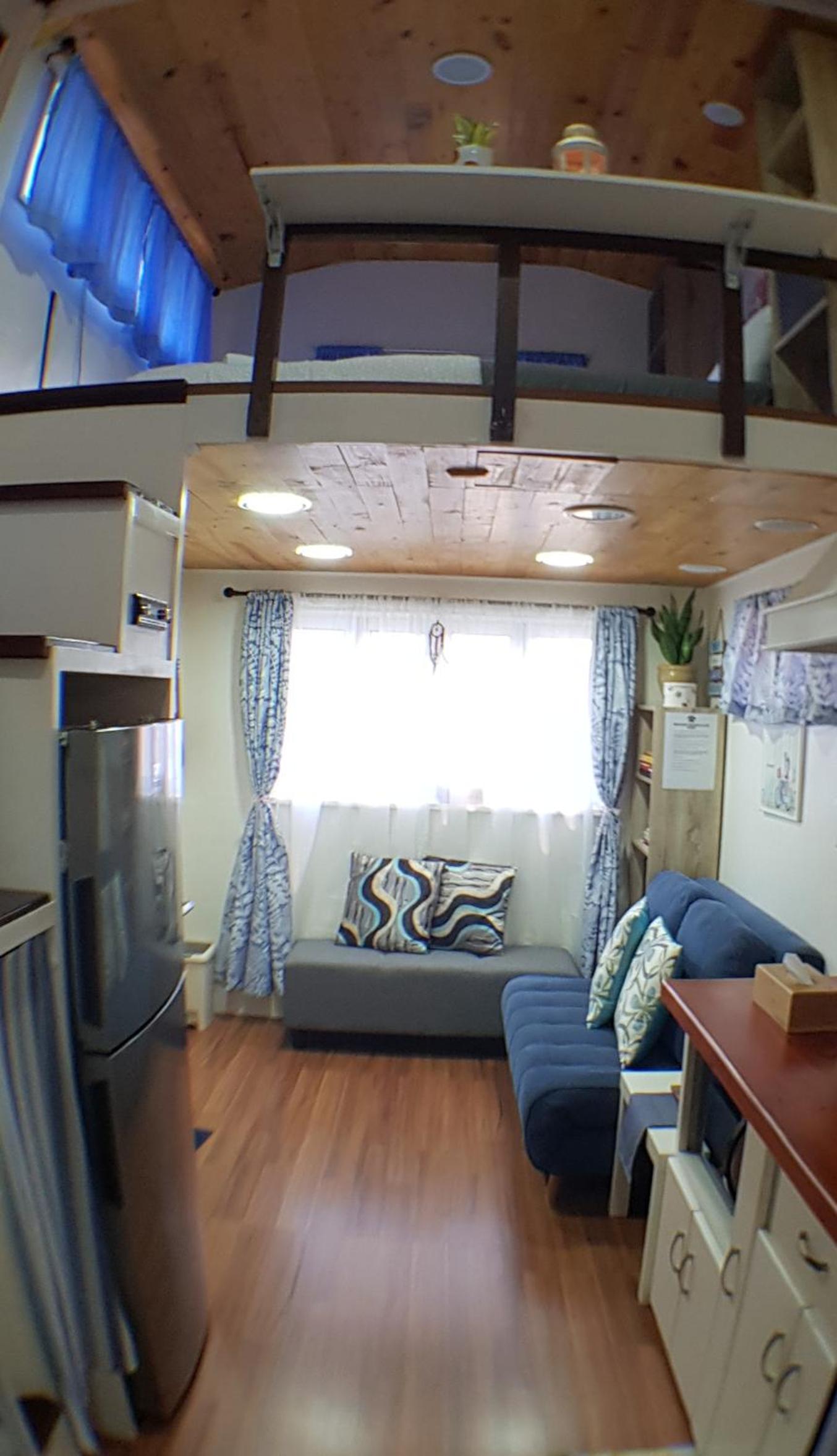Tiny House B&B photo 6