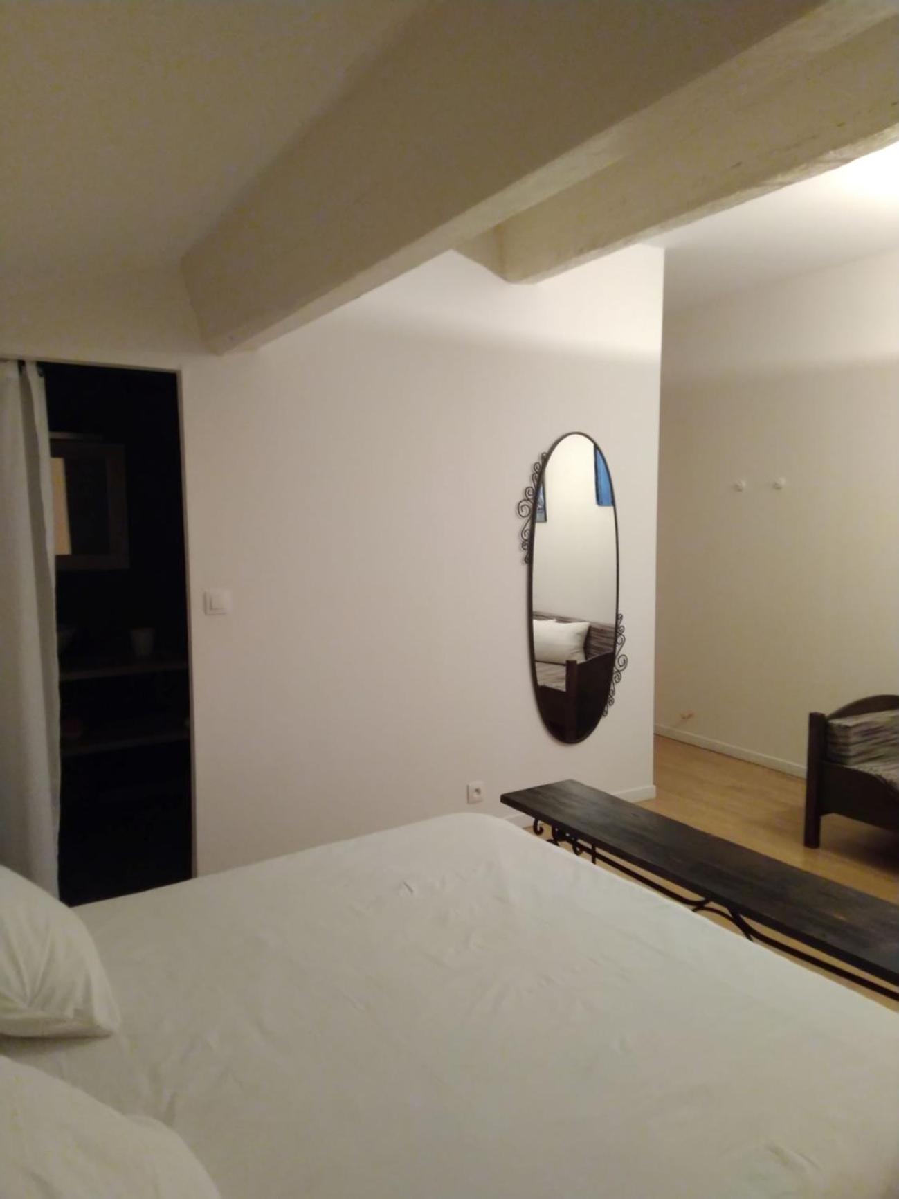 Le Clos du Théron, chambre d'hôte, photo 11