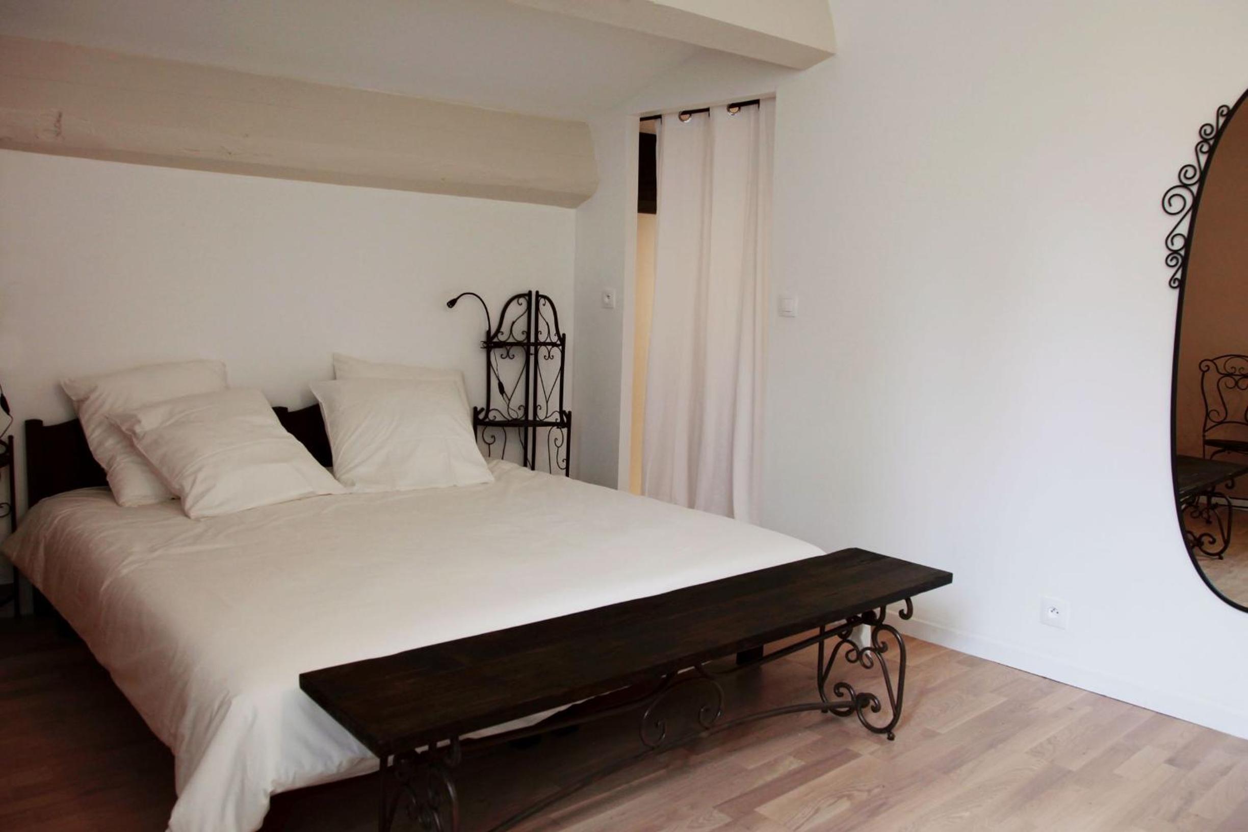 Le Clos du Théron, chambre d'hôte, photo 45