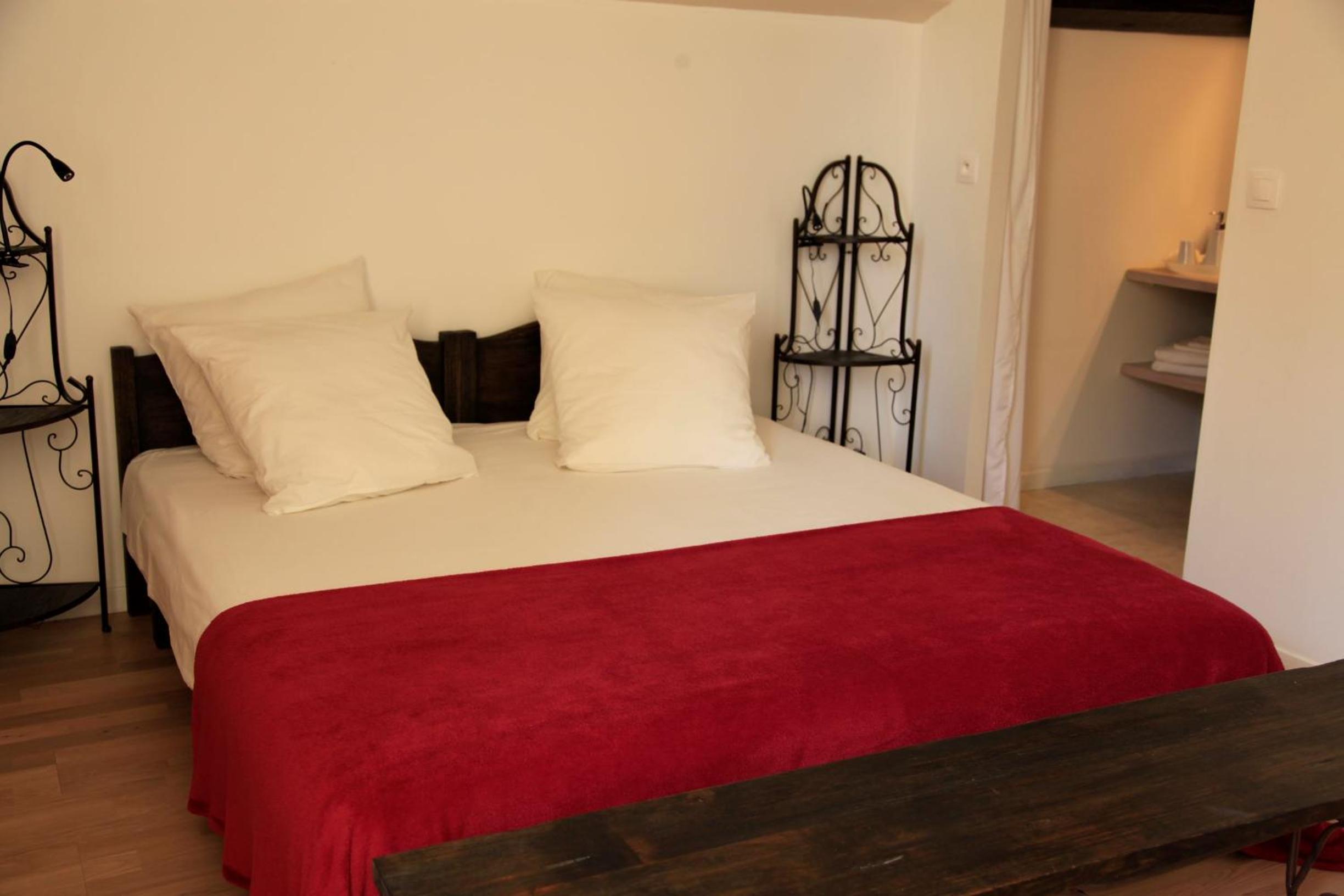 Le Clos du Théron, chambre d'hôte, photo 14