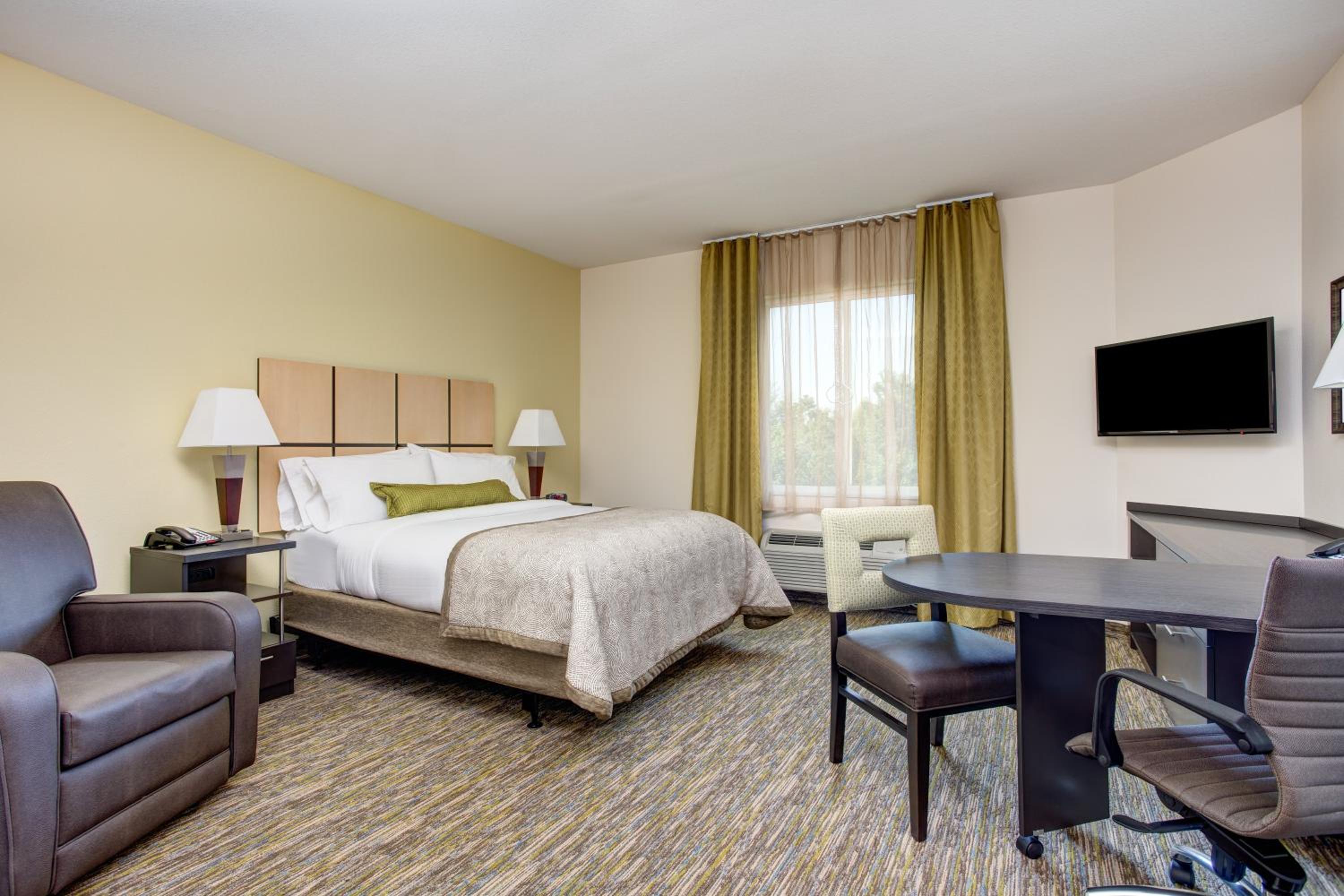 Candlewood Suites Cut Off - Galliano by IHG