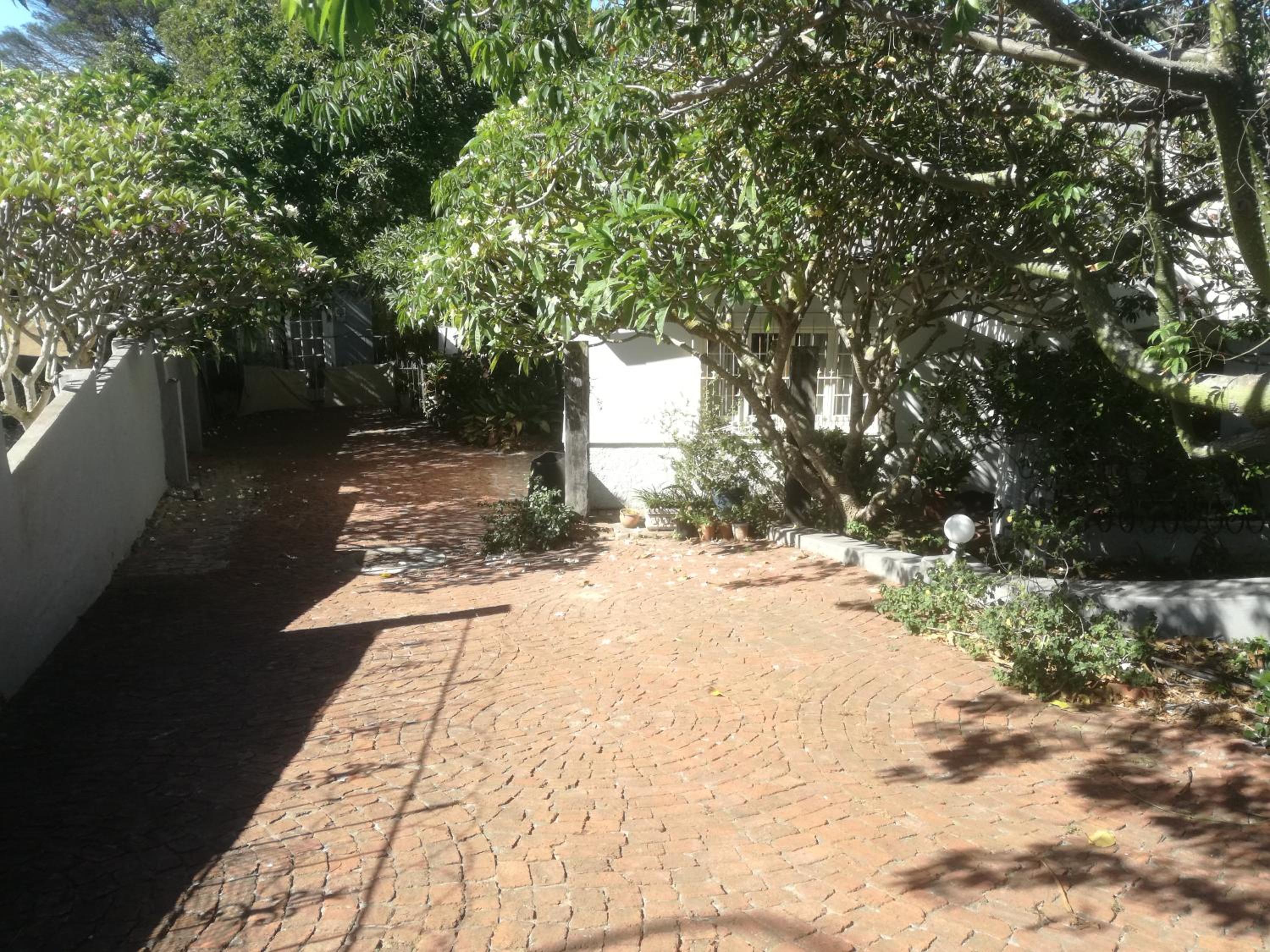Valley Guest House