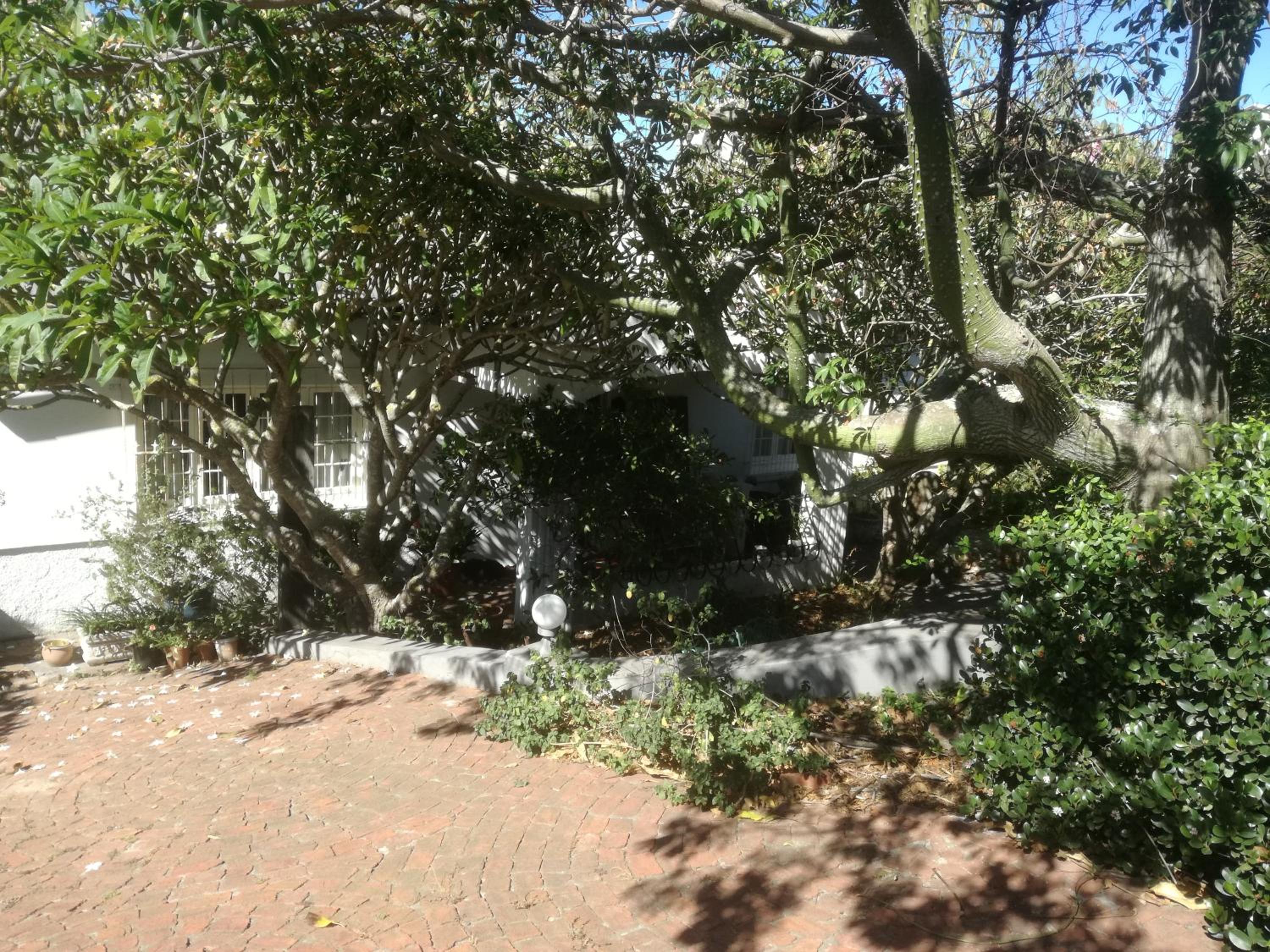 Valley Guest House