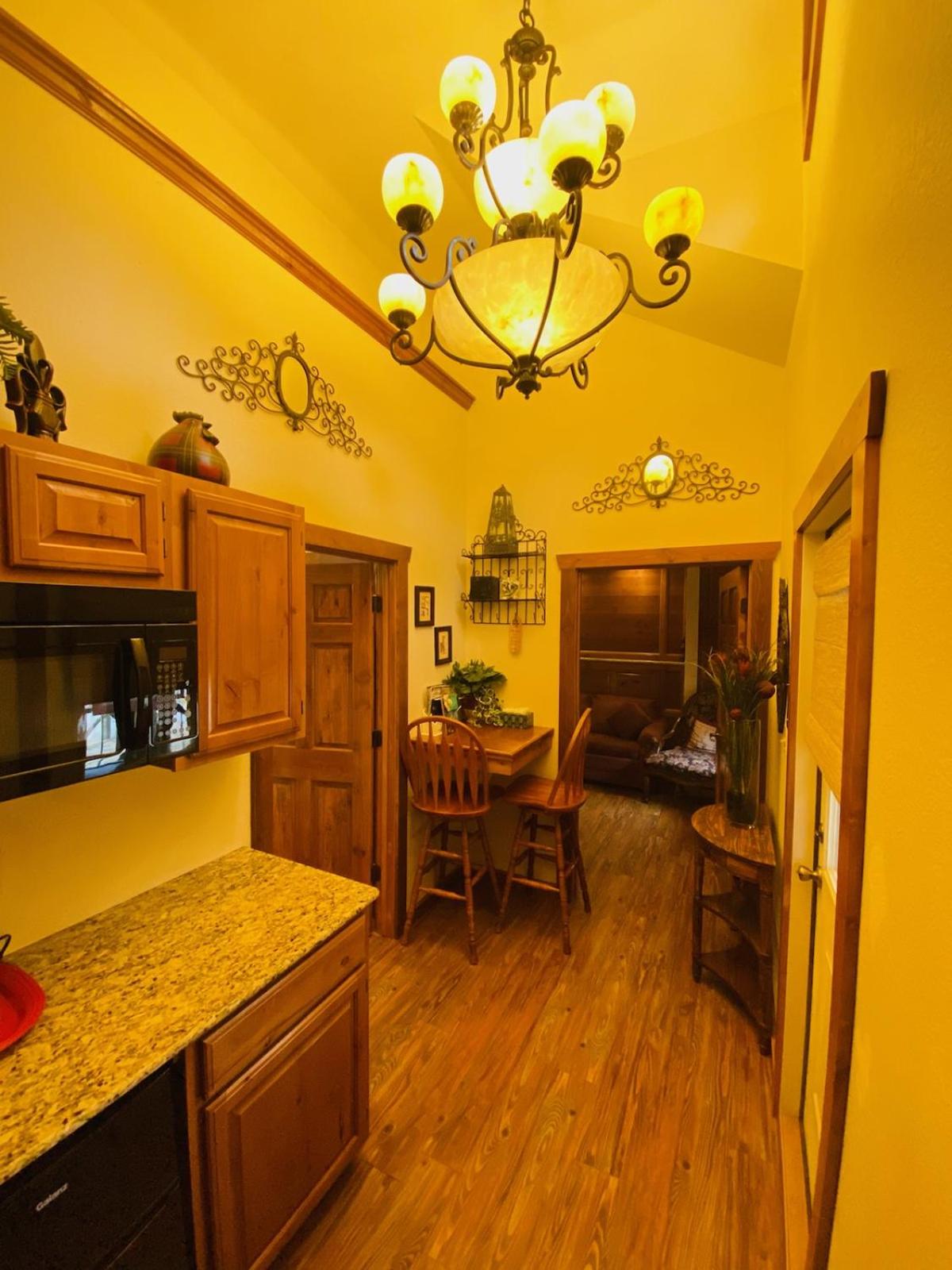 All Seasons Treehouse Village