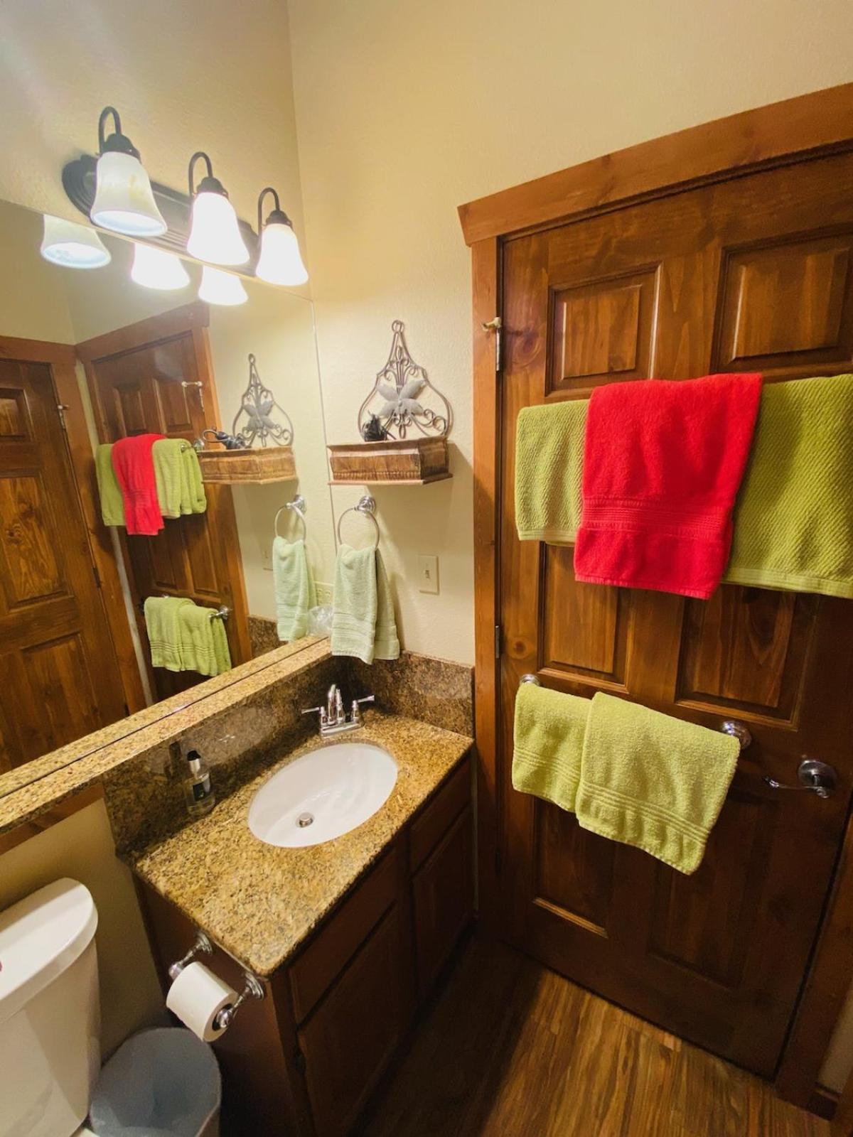 All Seasons Treehouse Village