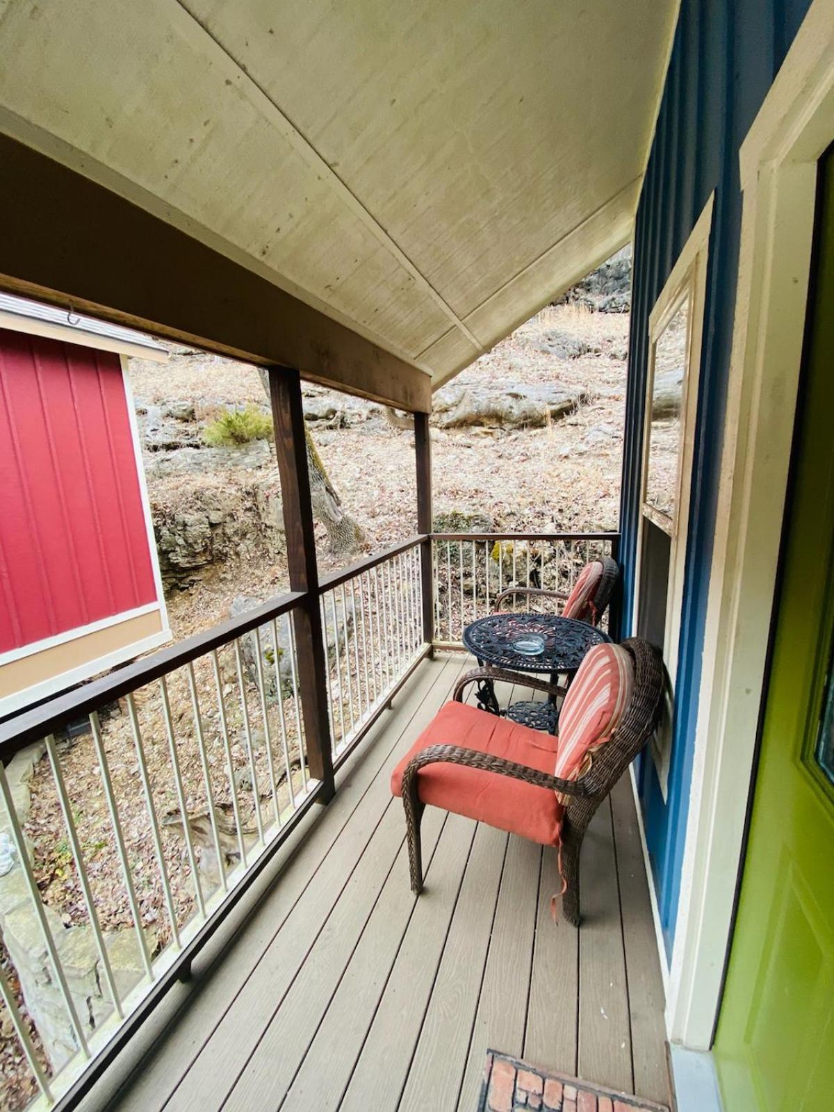 All Seasons Treehouse Village