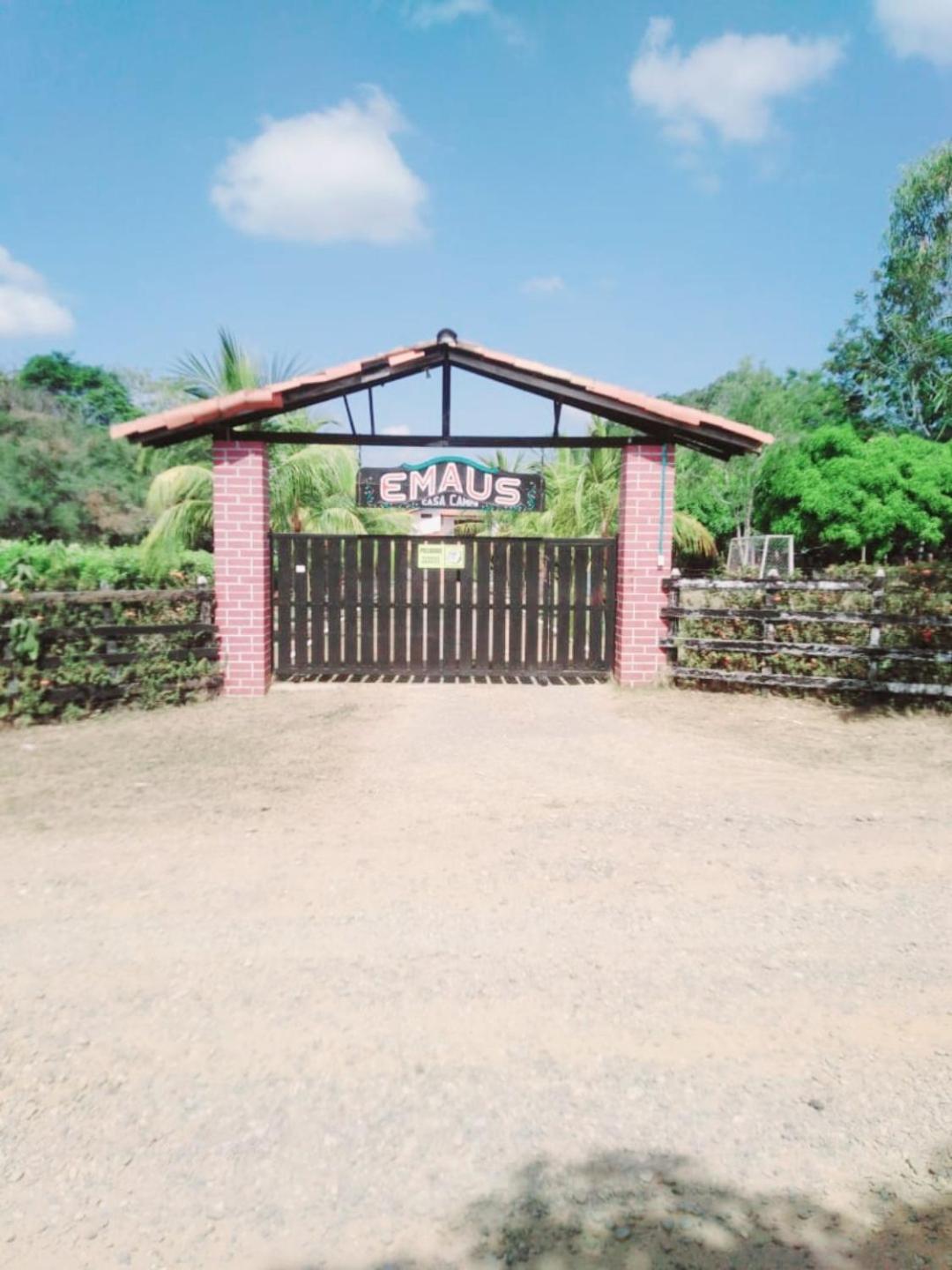 Casa Campo Emaus