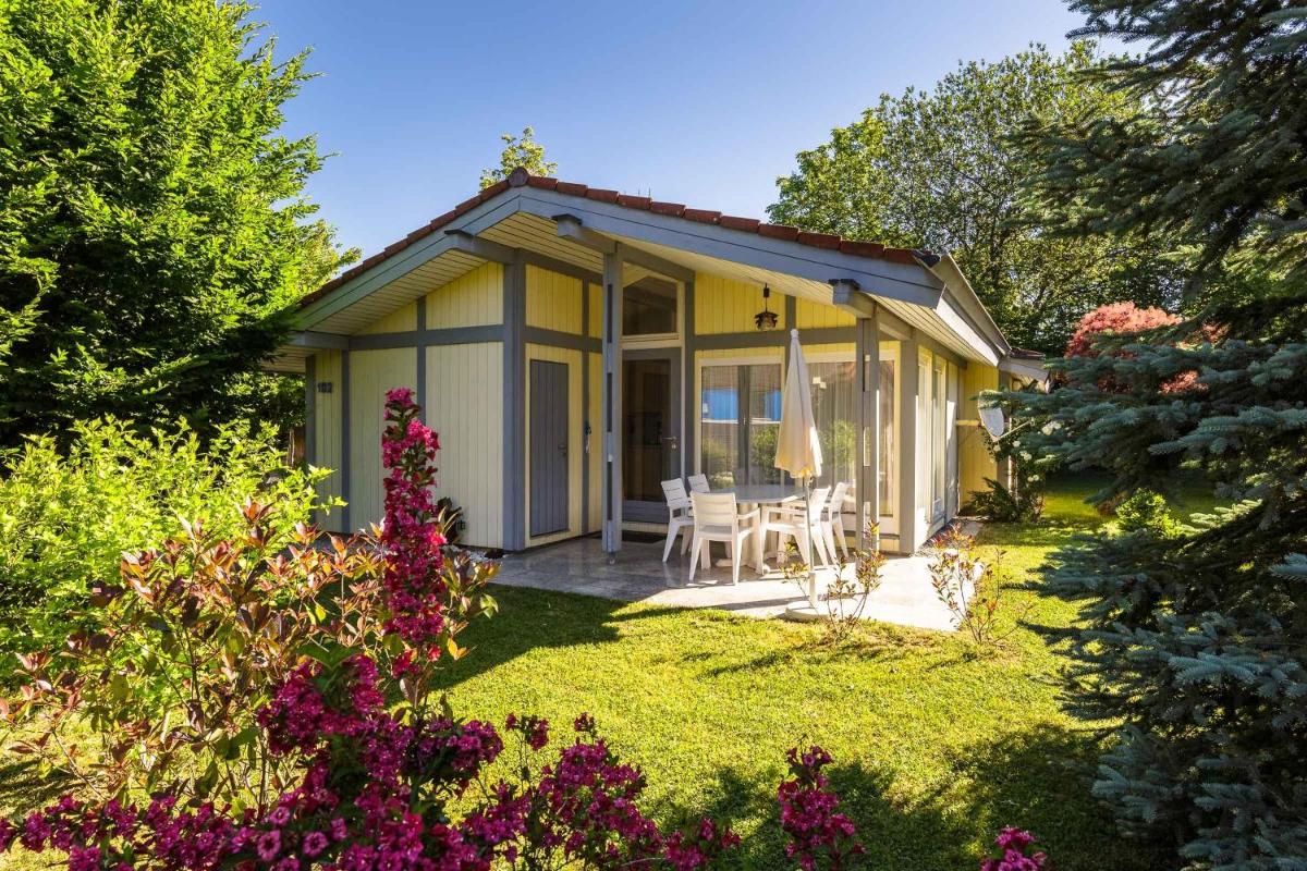 Ferienwohnpark Immenstaad am Bodensee Satteldachhaus Typ 10 SDR 102