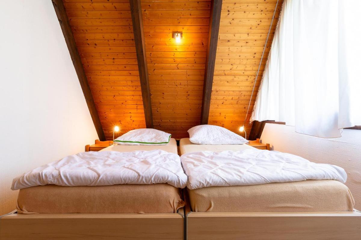 Ferienwohnpark Immenstaad am Bodensee Nurdachhaus Typ 8 NDW 084